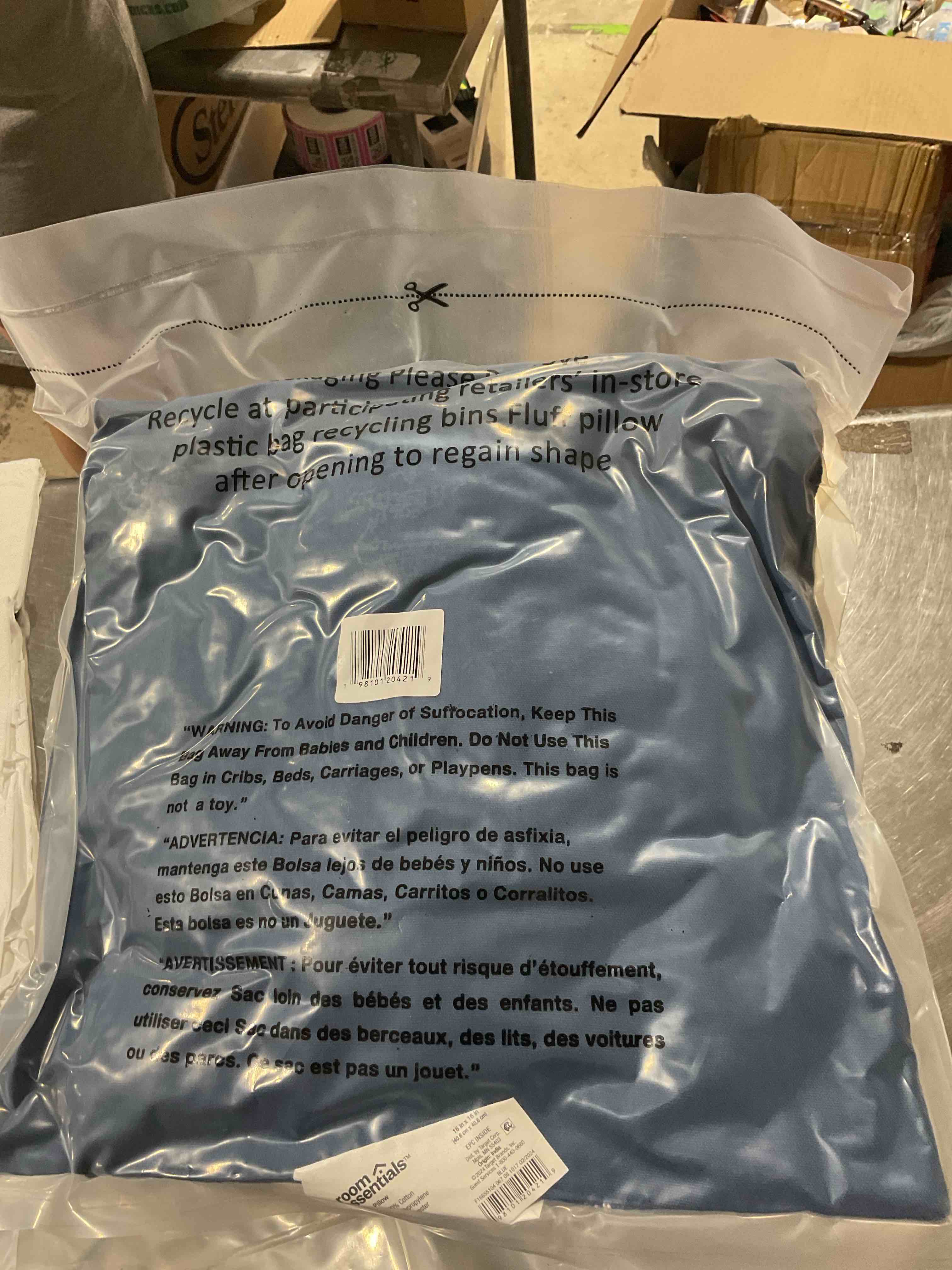https://s3.amazonaws.com/lotting-images-prod/bidfta/TEA1863906_1752504958615.jpeg