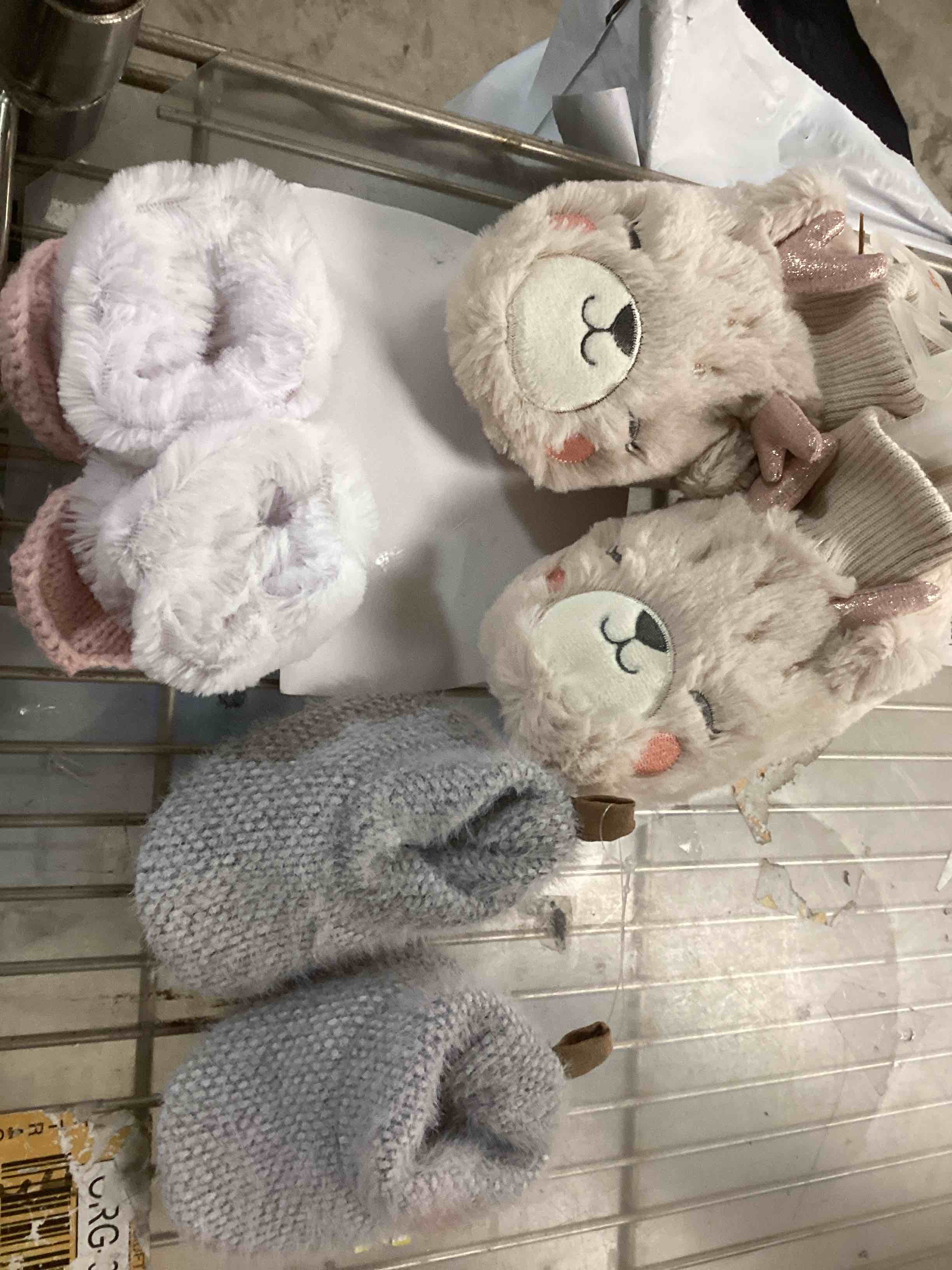 baby’s shoes