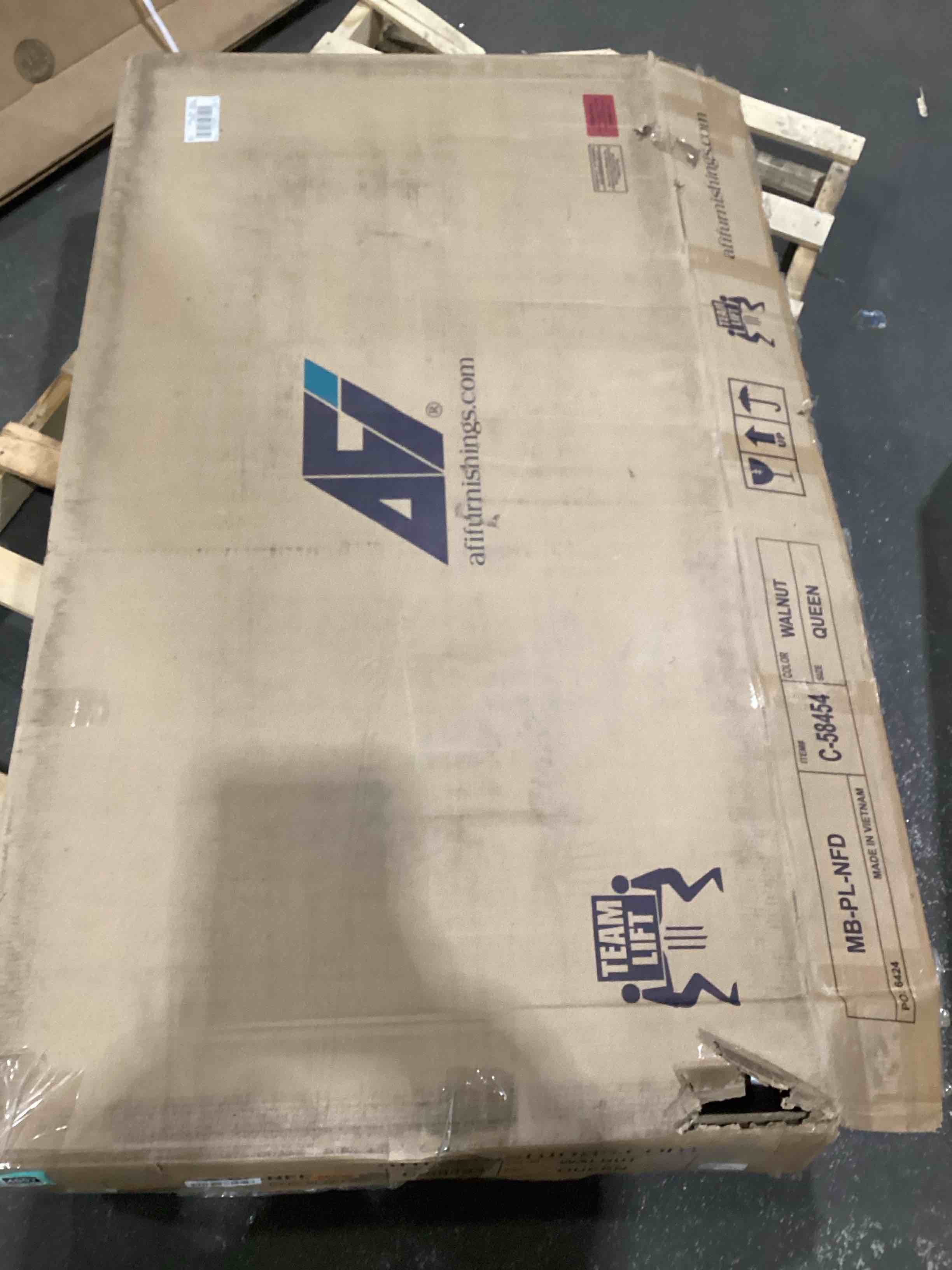 https://s3.amazonaws.com/lotting-images-prod/bidfta/TEA1864007_1736351556684.jpeg
