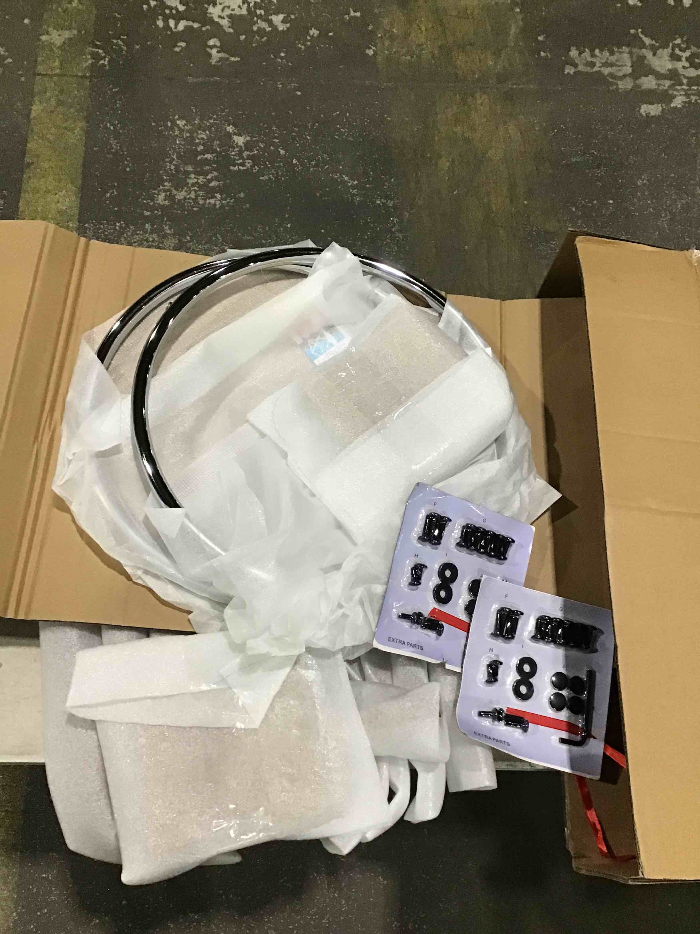 https://s3.amazonaws.com/lotting-images-prod/bidfta/TEA1864009_1736347542929.jpeg