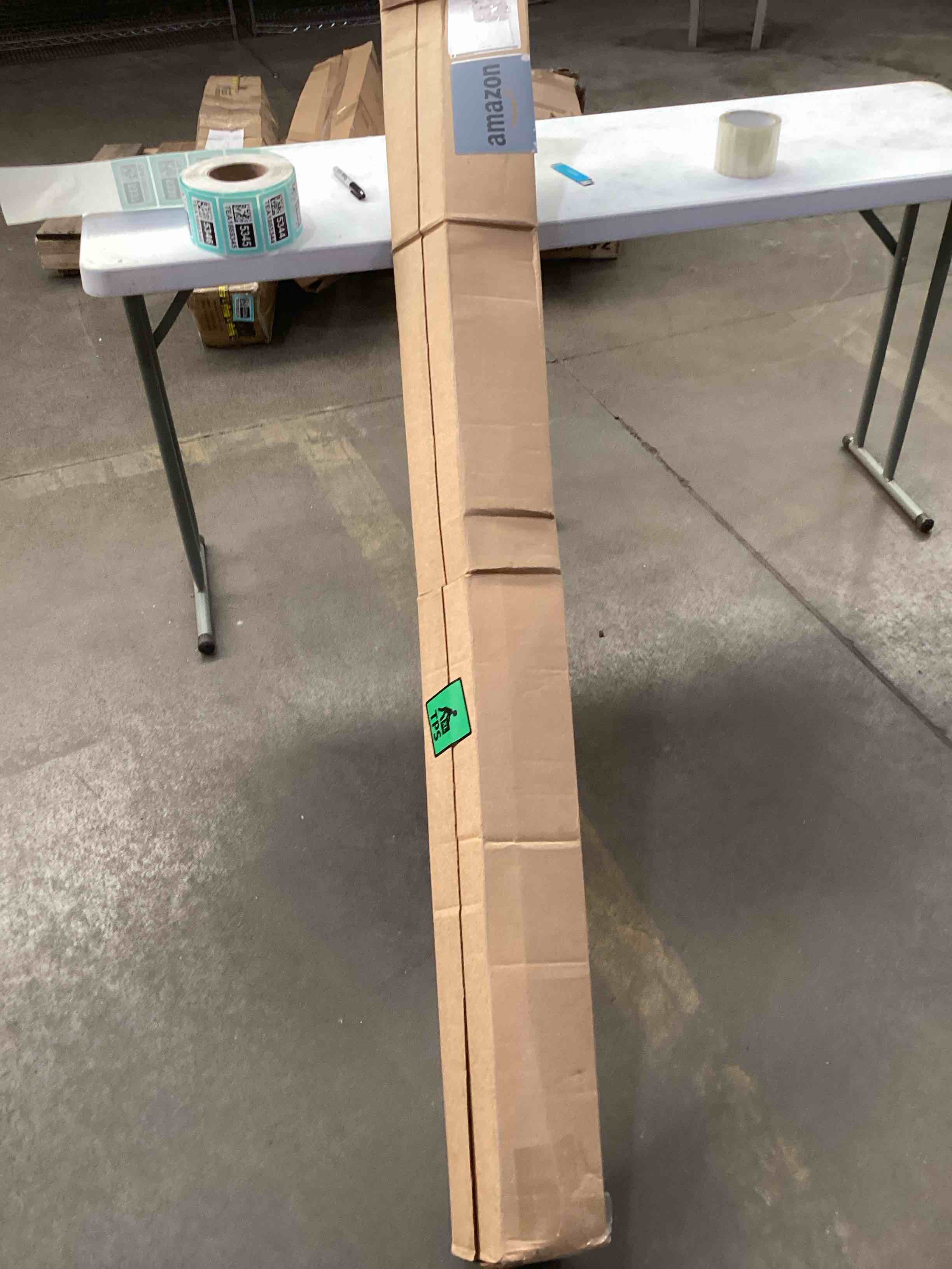 https://s3.amazonaws.com/lotting-images-prod/bidfta/TEA1865337_1737058704977.jpeg