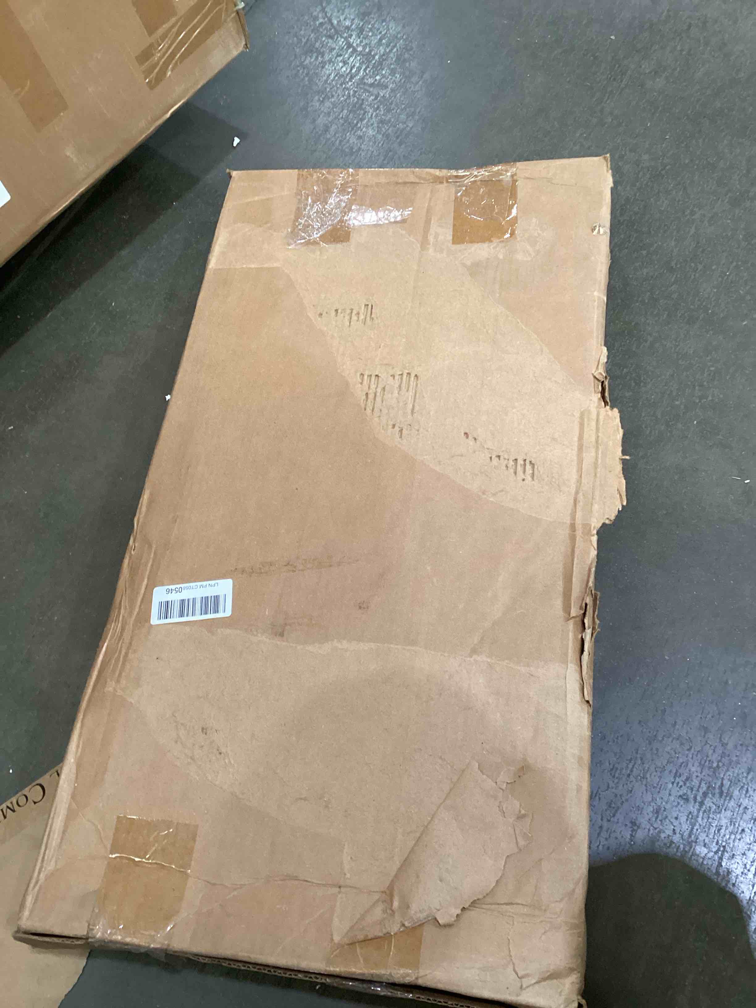 https://s3.amazonaws.com/lotting-images-prod/bidfta/TEA1865754_1737746035444.jpeg