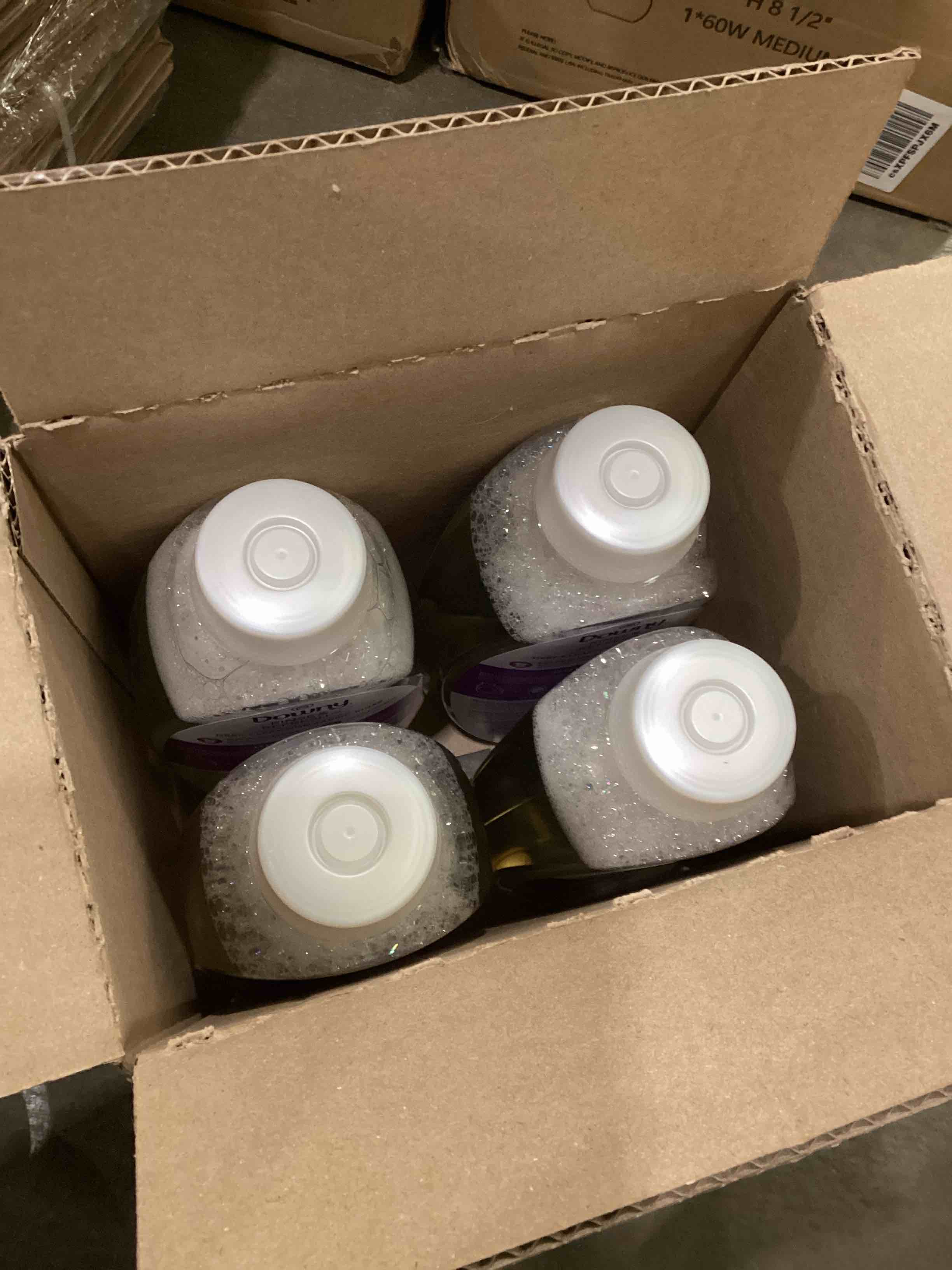 https://s3.amazonaws.com/lotting-images-prod/bidfta/TEA1865767_1738003298581.jpeg