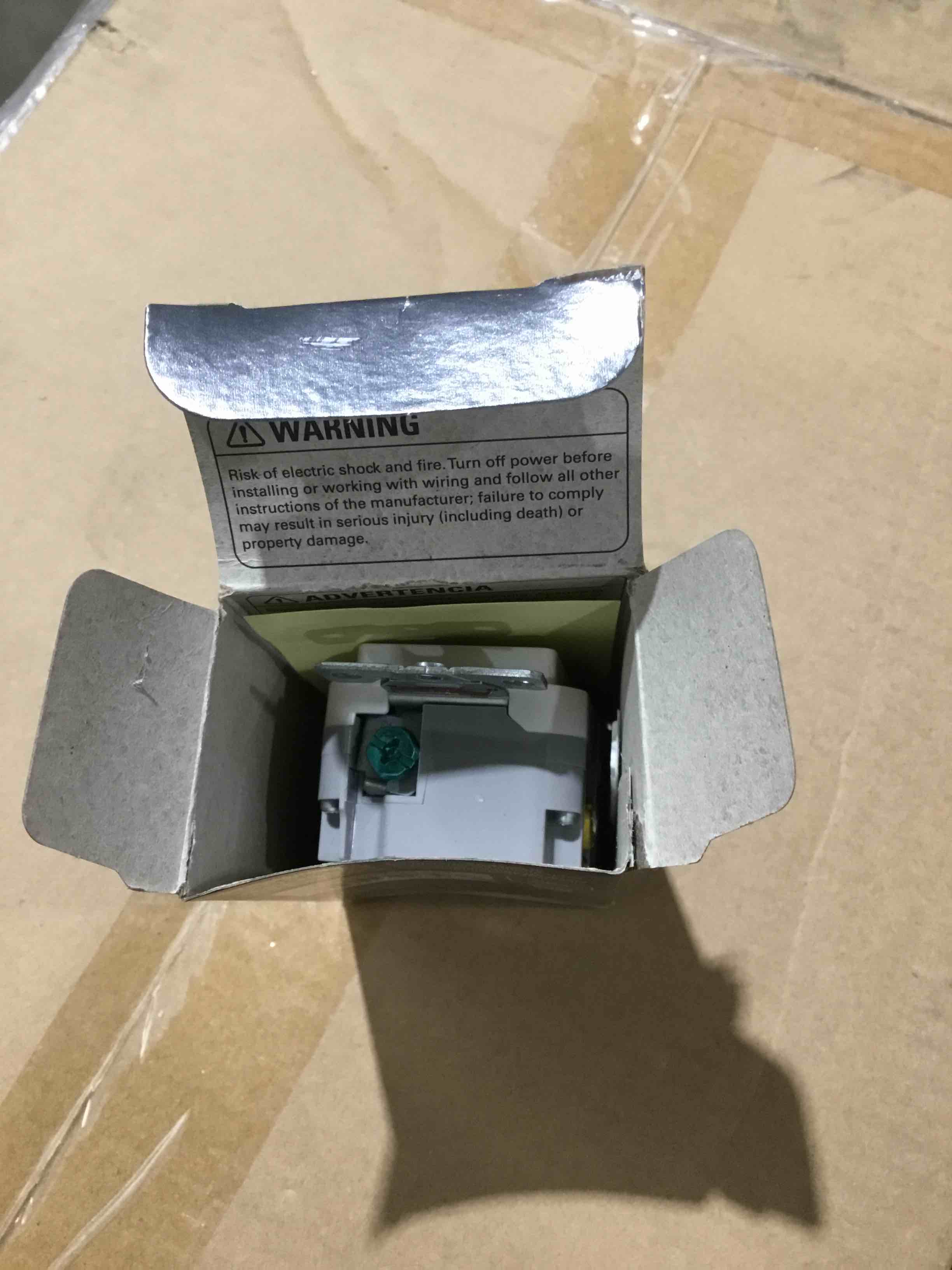 https://s3.amazonaws.com/lotting-images-prod/bidfta/TEA1867050_1738601184460.jpeg