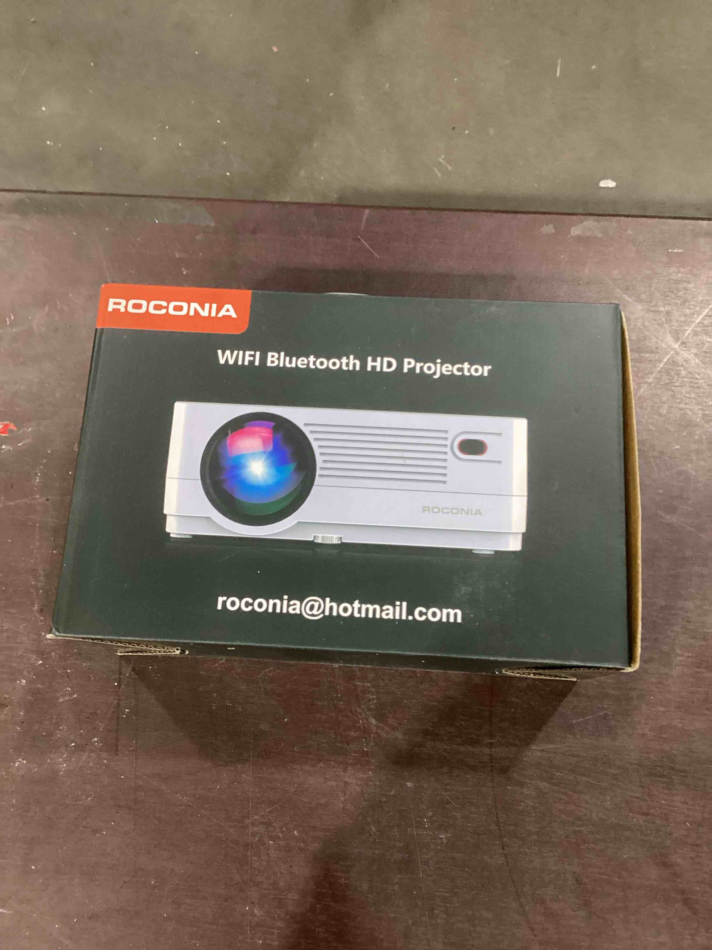 ROCONIA WI-FI Bluetooth HD projector 