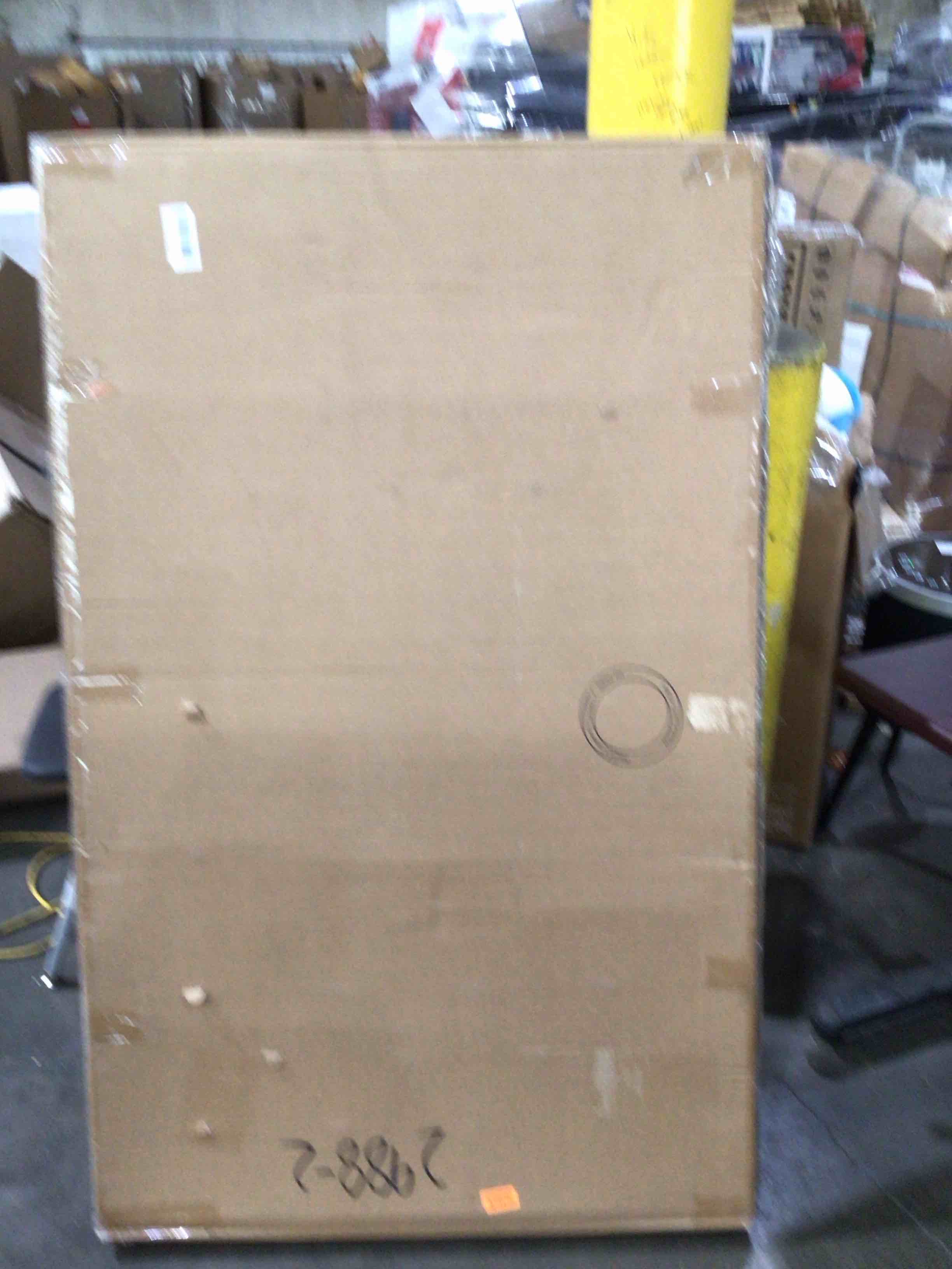https://s3.amazonaws.com/lotting-images-prod/bidfta/TEA1868161_1741285833629.jpeg