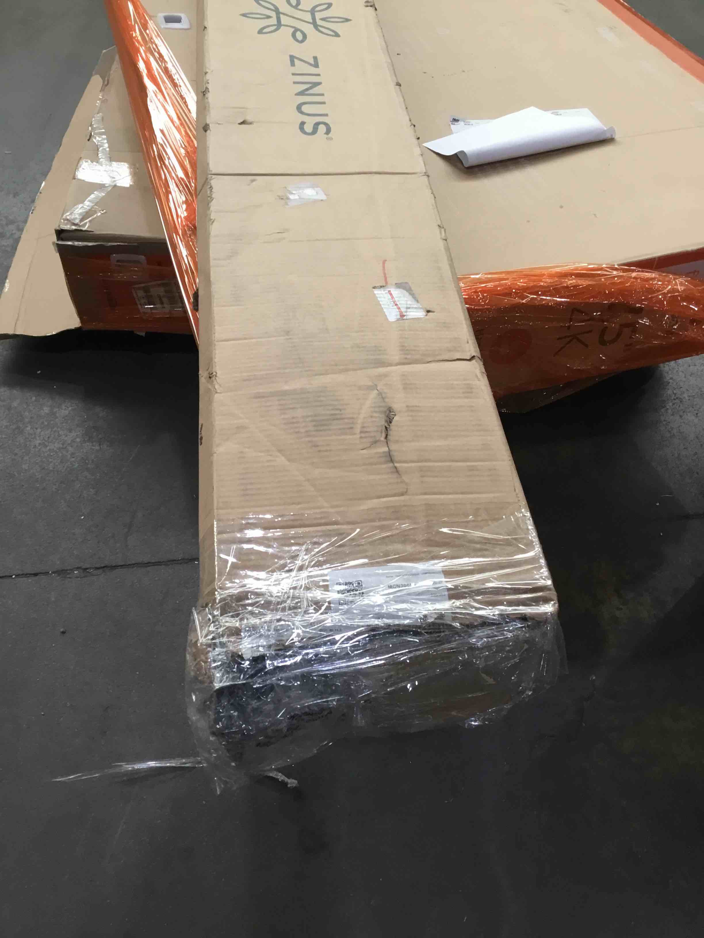 bedframe, unsure of size, POTENTIALLY MISSING PIECES 