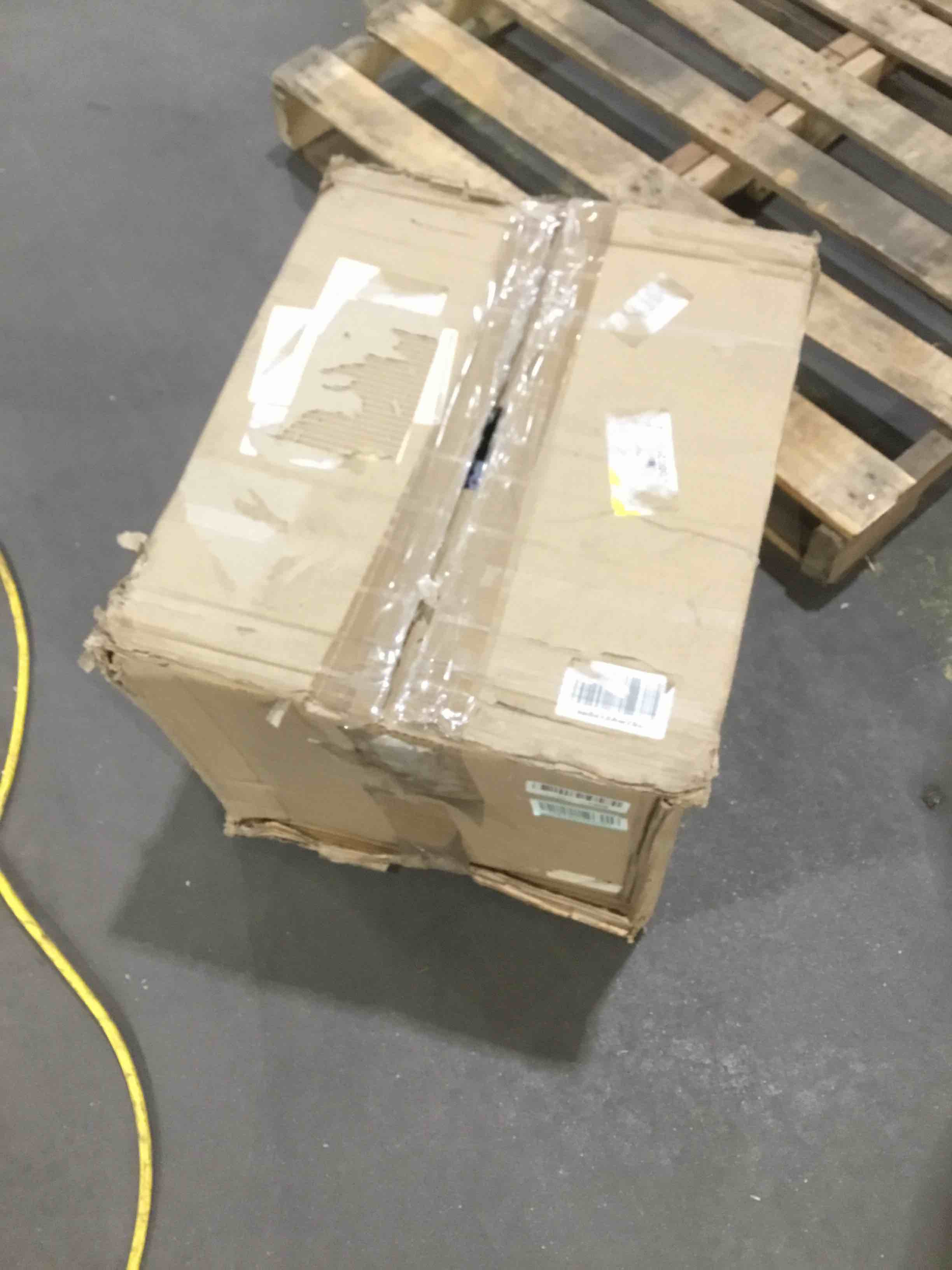 https://s3.amazonaws.com/lotting-images-prod/bidfta/TEA1870124_1736523707223.jpeg