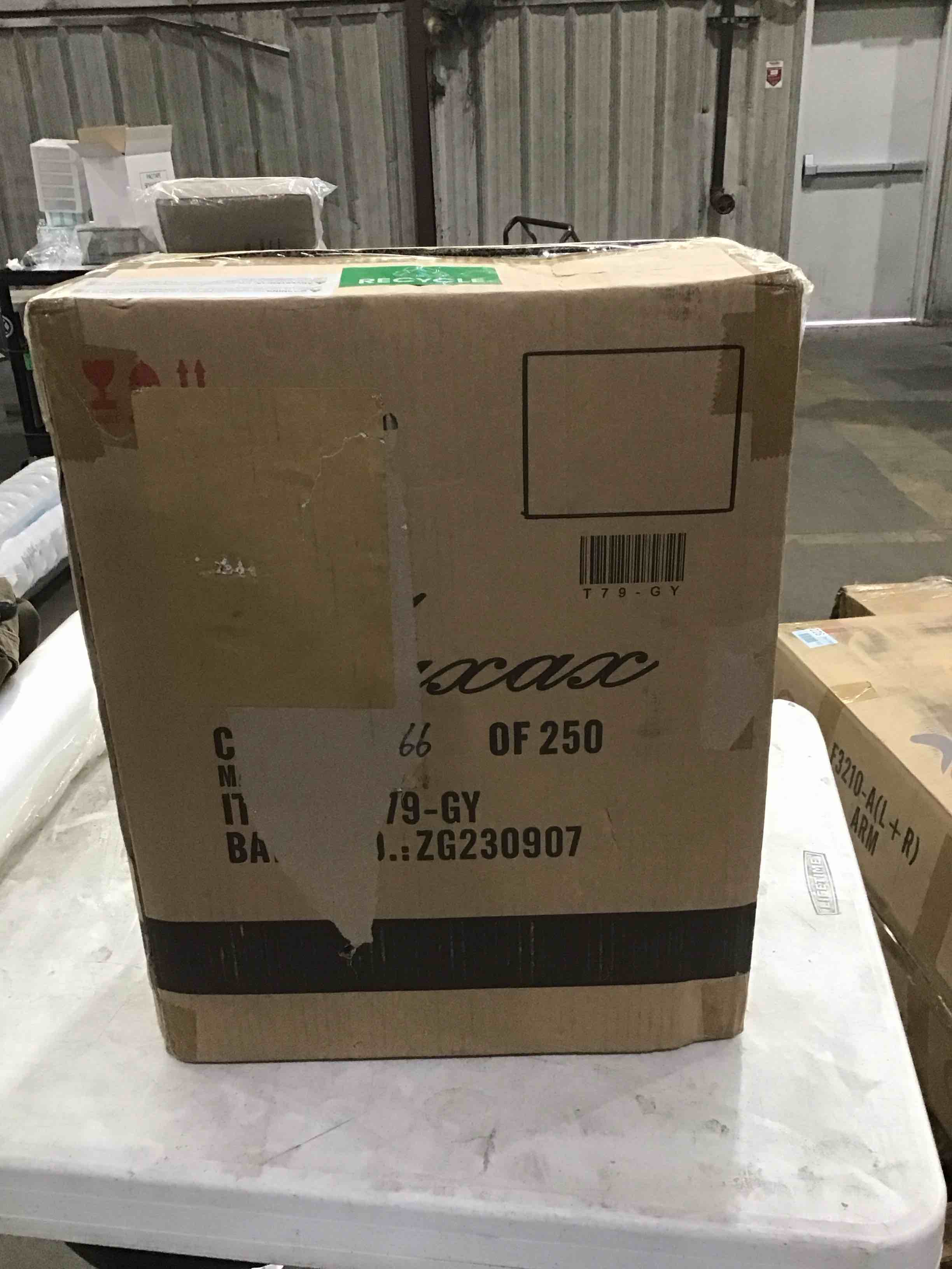 https://s3.amazonaws.com/lotting-images-prod/bidfta/TEA1870168_1736540512010.jpeg