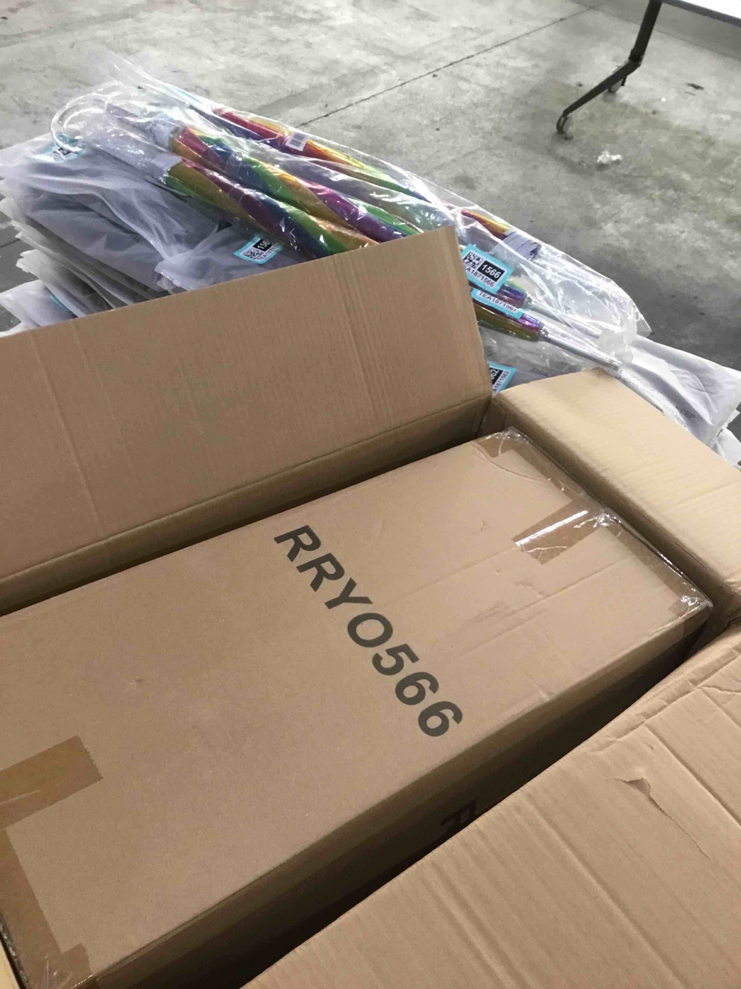 https://s3.amazonaws.com/lotting-images-prod/bidfta/TEA1871605_1736971017470.jpeg