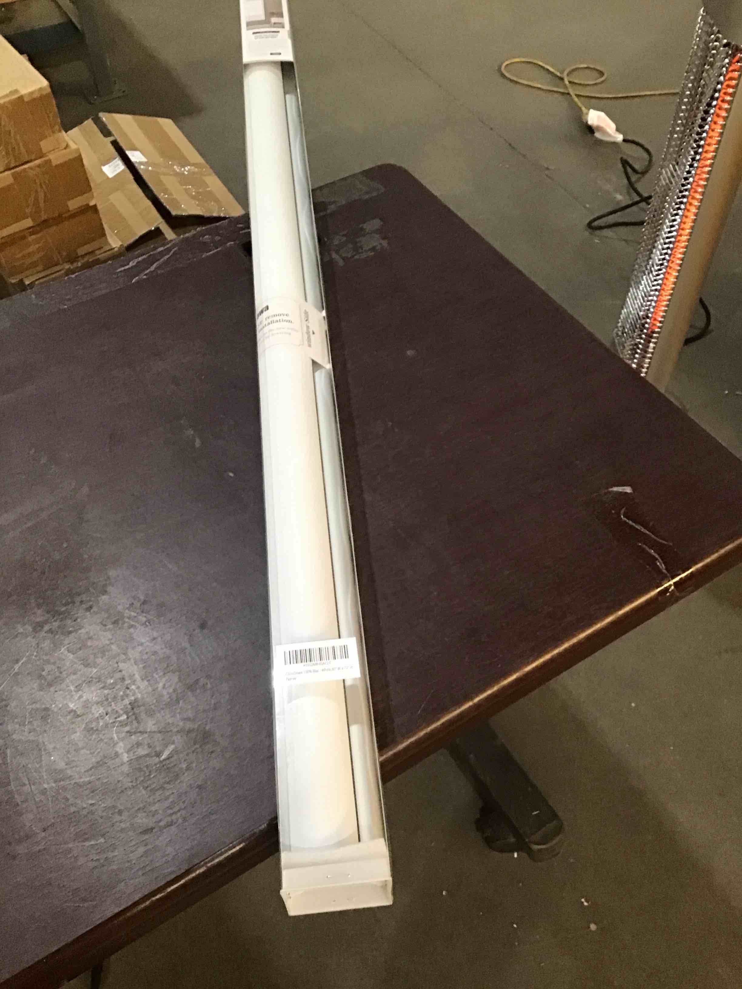 https://s3.amazonaws.com/lotting-images-prod/bidfta/TEA1872210_1737673716154.jpeg