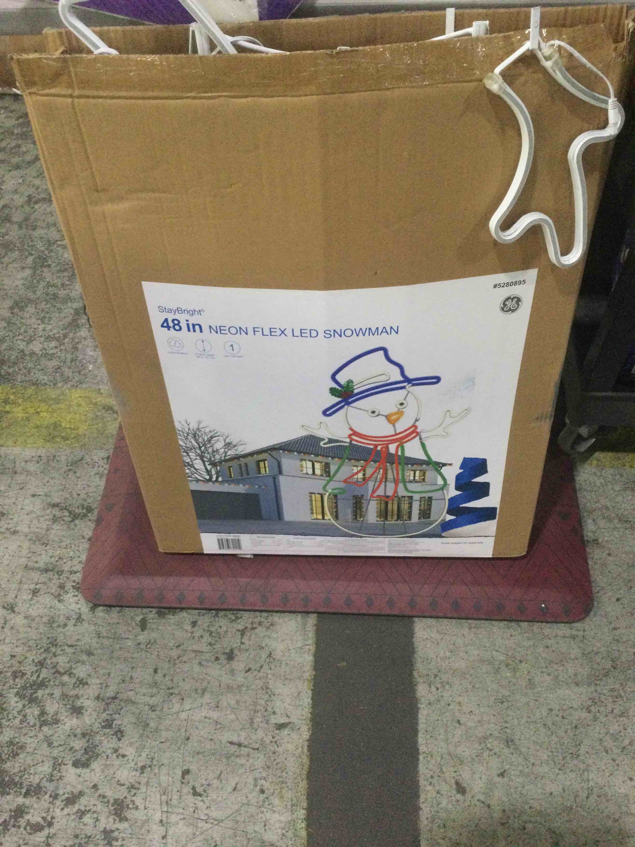 https://s3.amazonaws.com/lotting-images-prod/bidfta/TEA1876313_1740591412869.jpeg