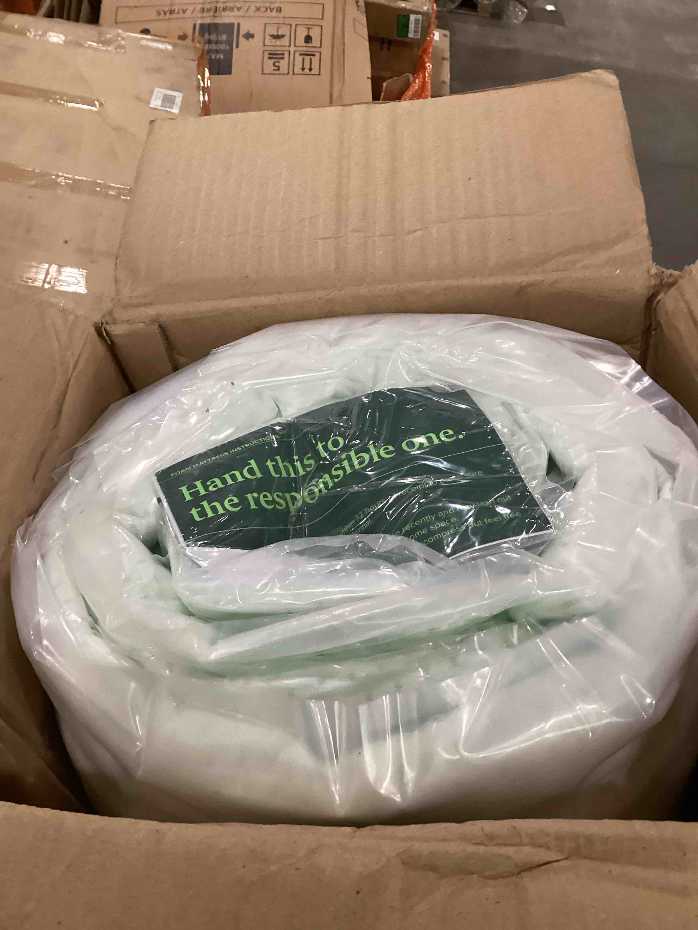 https://s3.amazonaws.com/lotting-images-prod/bidfta/TEA1876547_1741788057777.jpeg