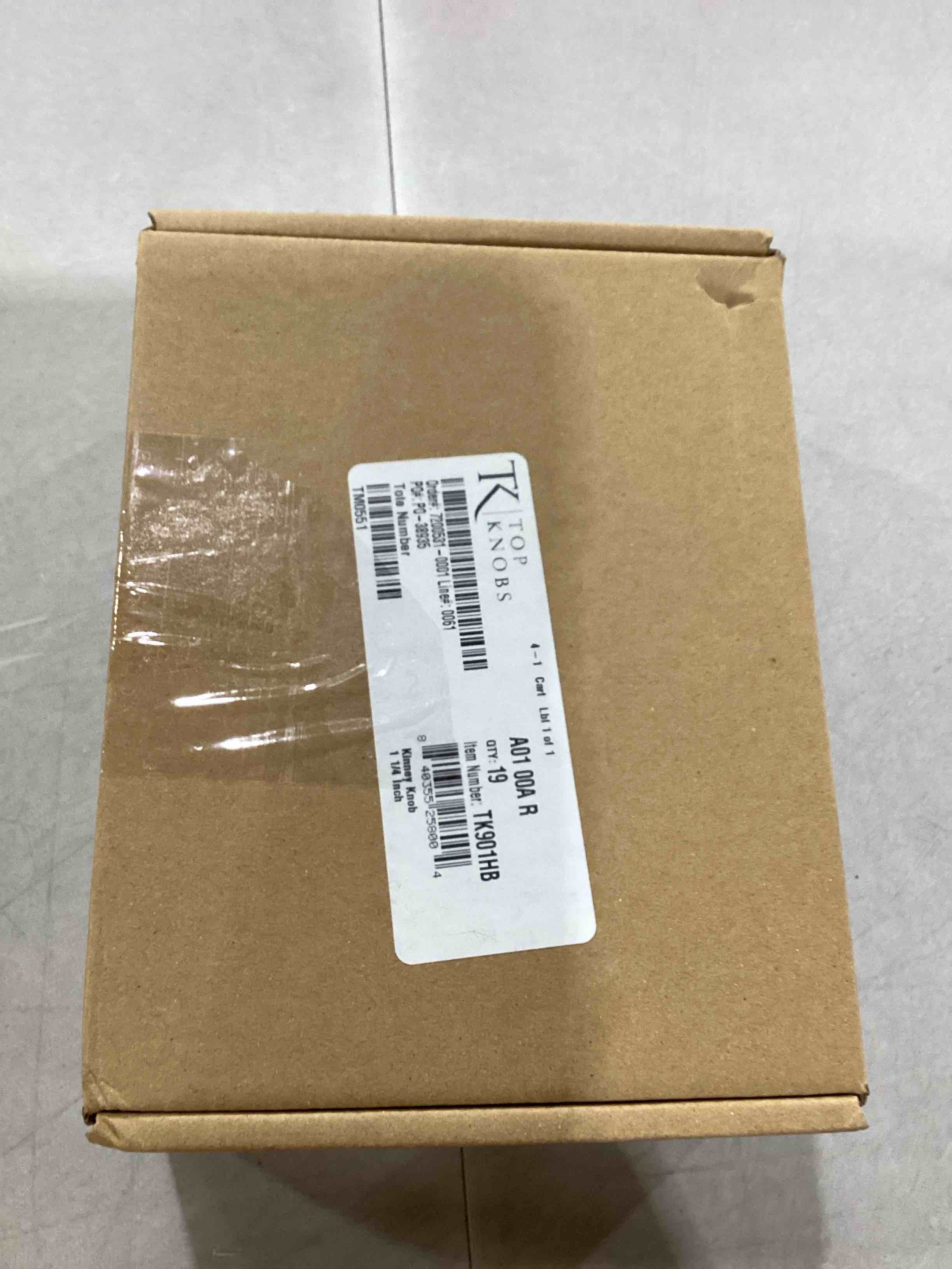 https://s3.amazonaws.com/lotting-images-prod/bidfta/TEA1876575_1750795120438.jpeg