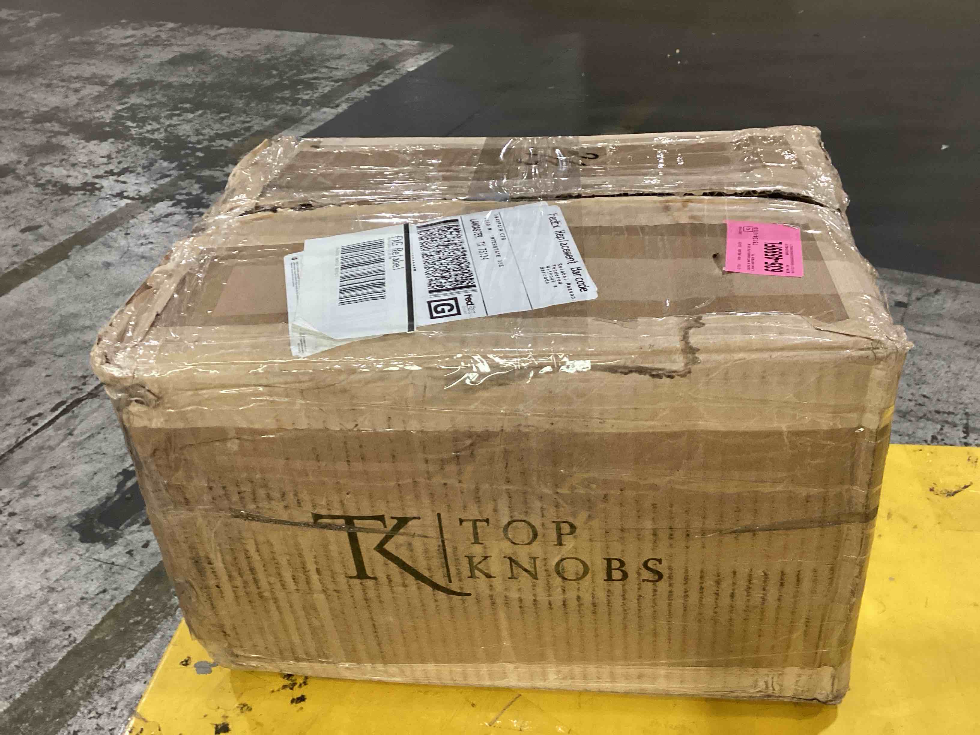 https://s3.amazonaws.com/lotting-images-prod/bidfta/TEA1876575_1750795302374.jpeg