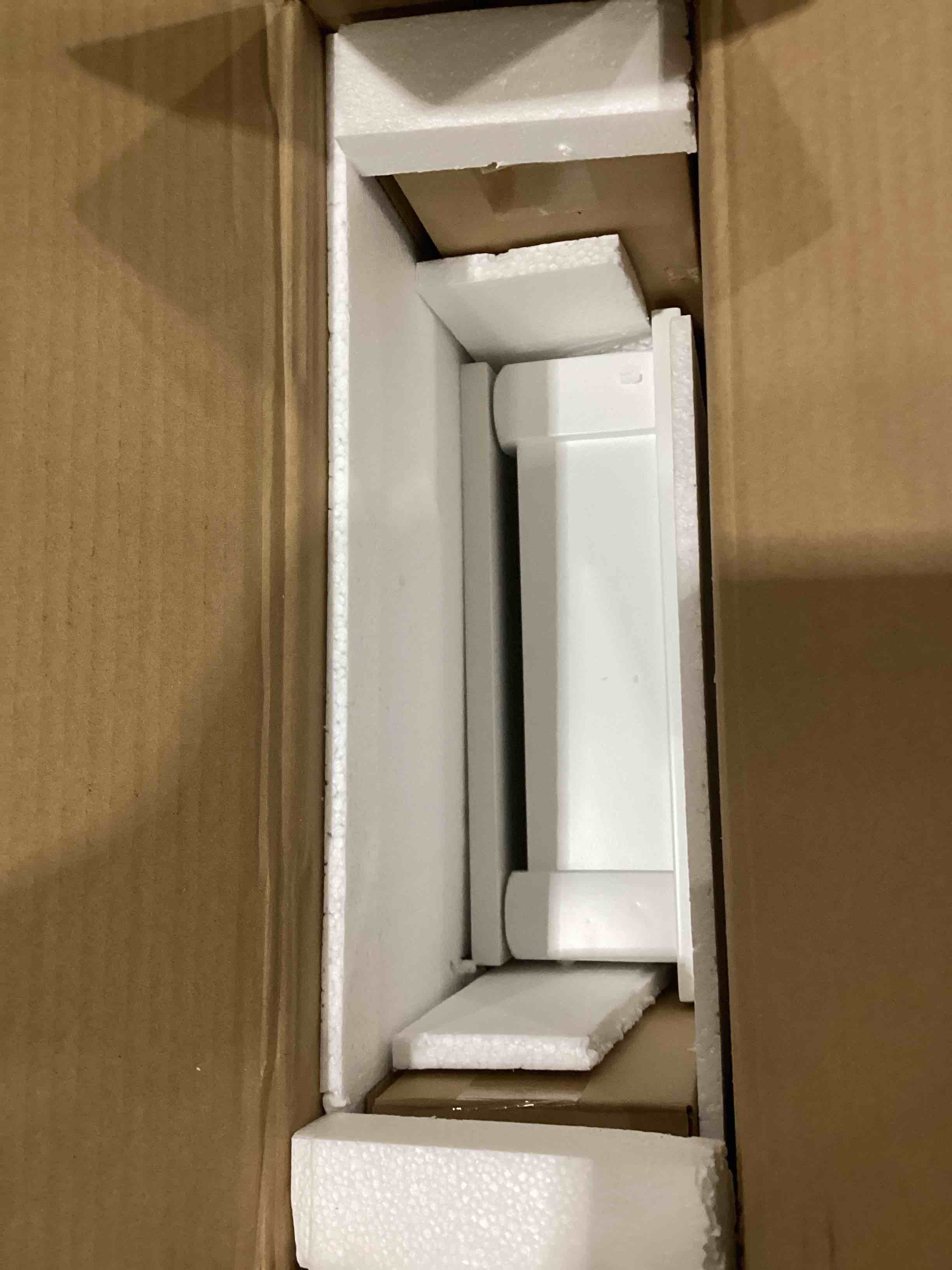 https://s3.amazonaws.com/lotting-images-prod/bidfta/TEA1876735_1752240917879.jpeg