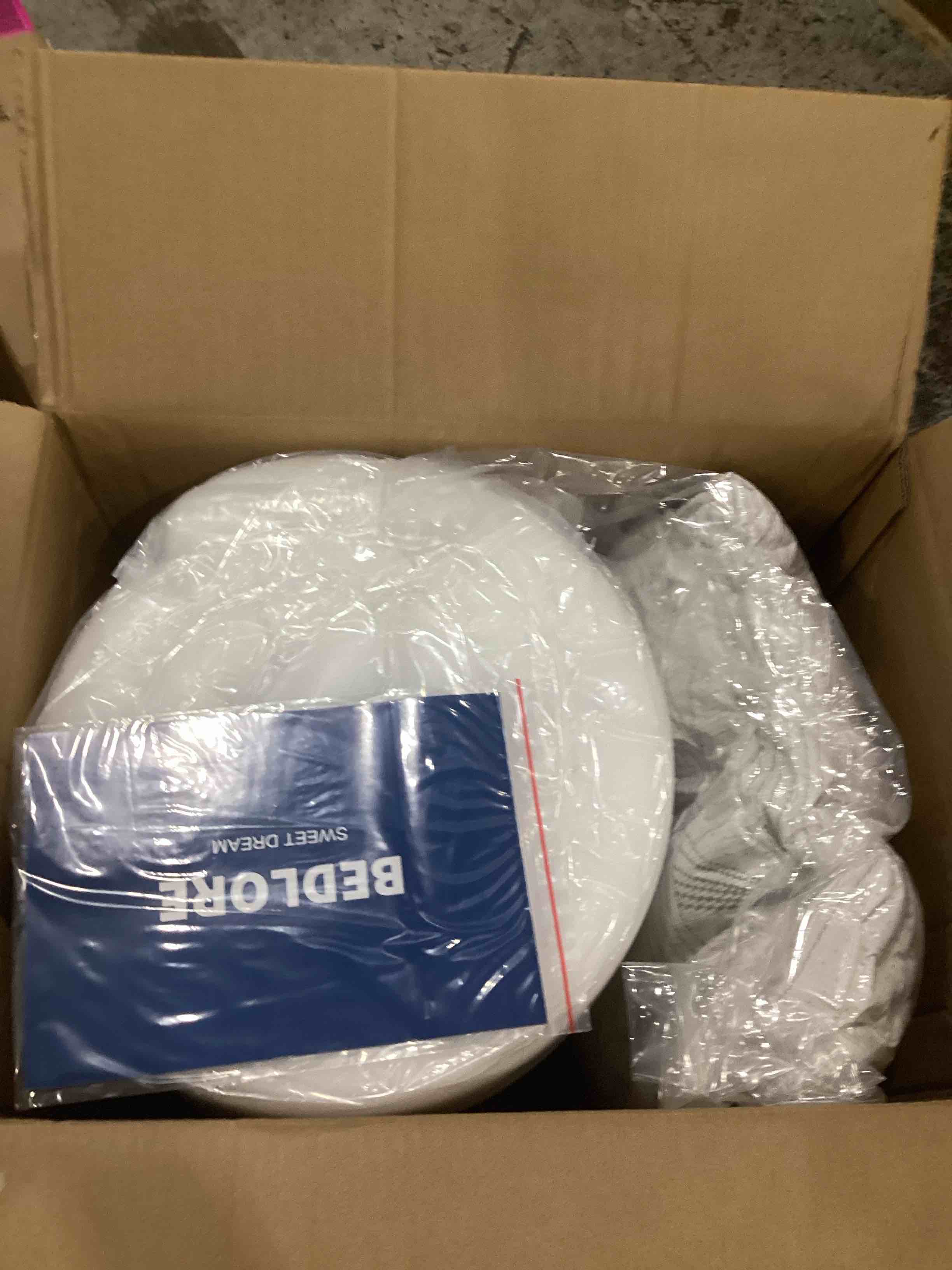 https://s3.amazonaws.com/lotting-images-prod/bidfta/TEA1876914_1752508882337.jpeg