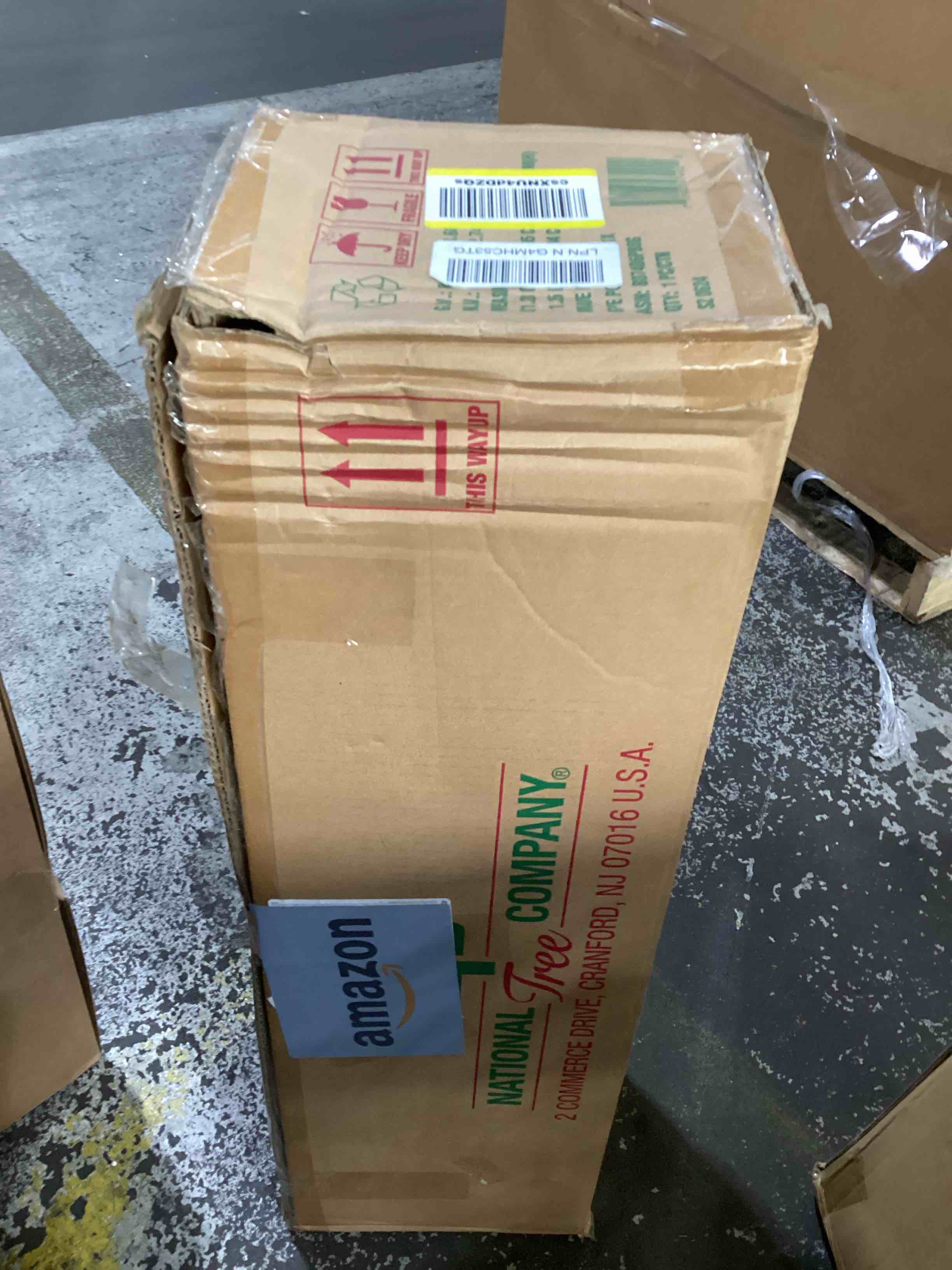 https://s3.amazonaws.com/lotting-images-prod/bidfta/TEA1876989_1752520669080.jpeg