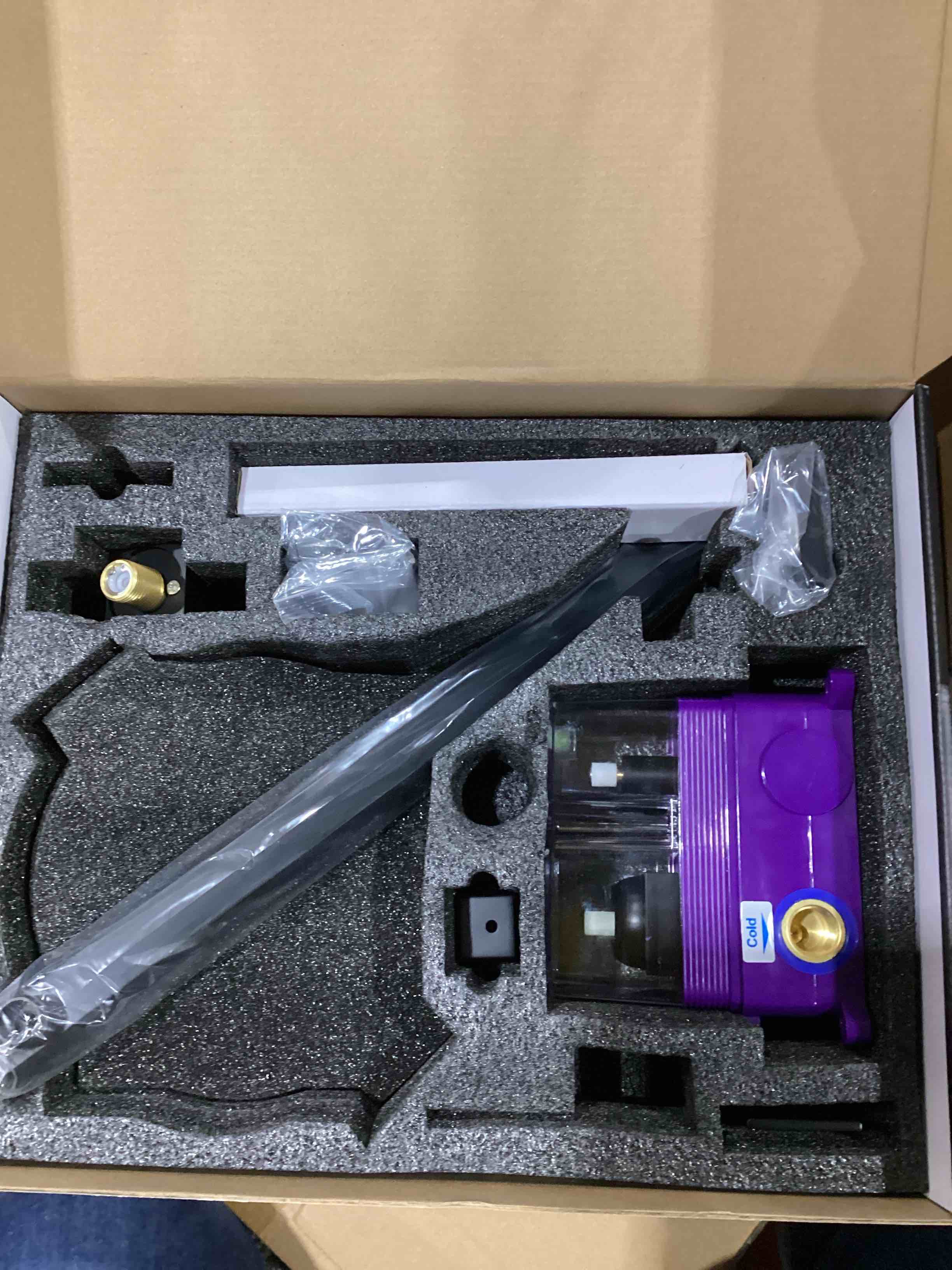 https://s3.amazonaws.com/lotting-images-prod/bidfta/TEA1877119_1752590918909.jpeg
