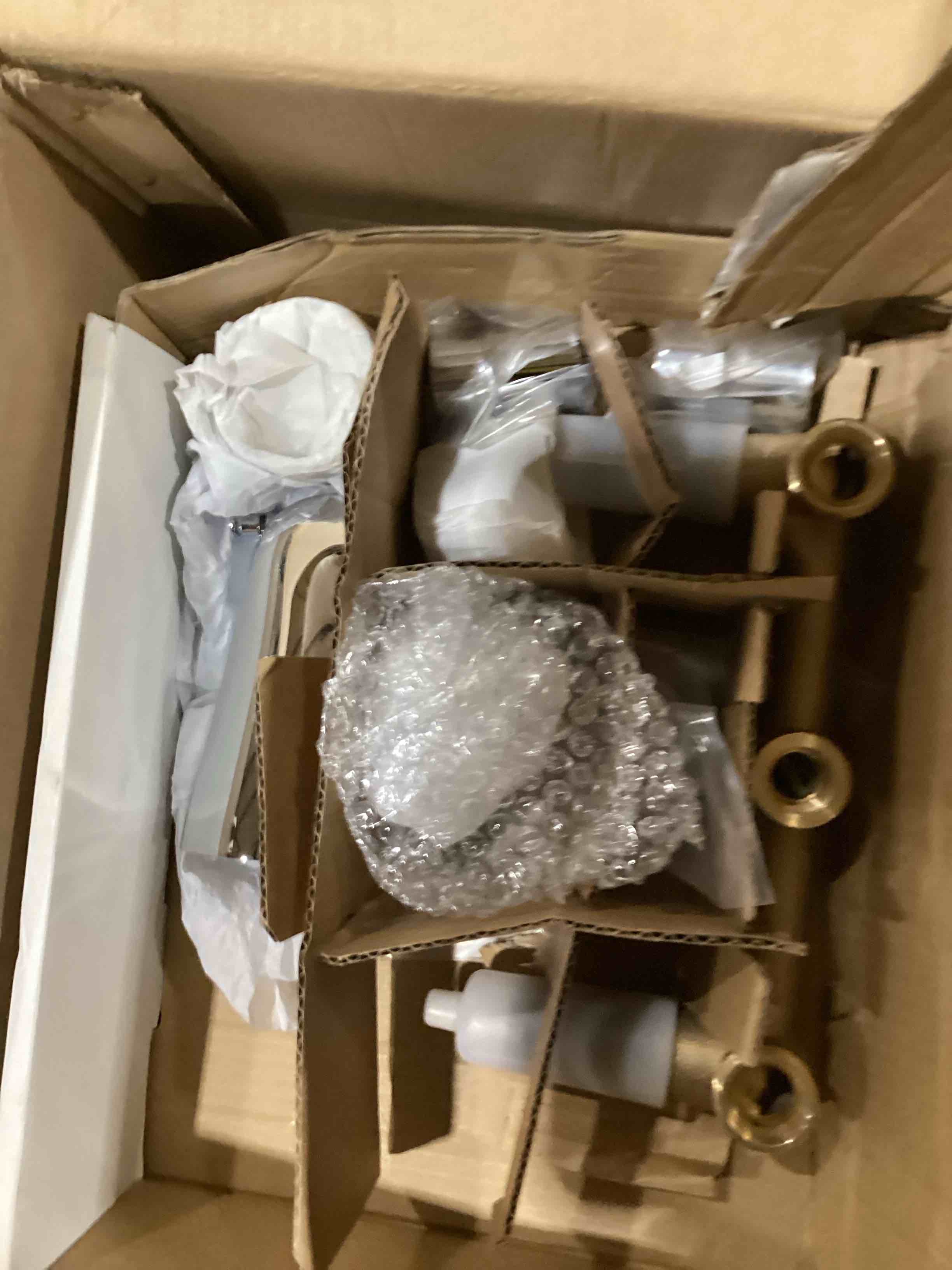 https://s3.amazonaws.com/lotting-images-prod/bidfta/TEA1877123_1752590690623.jpeg