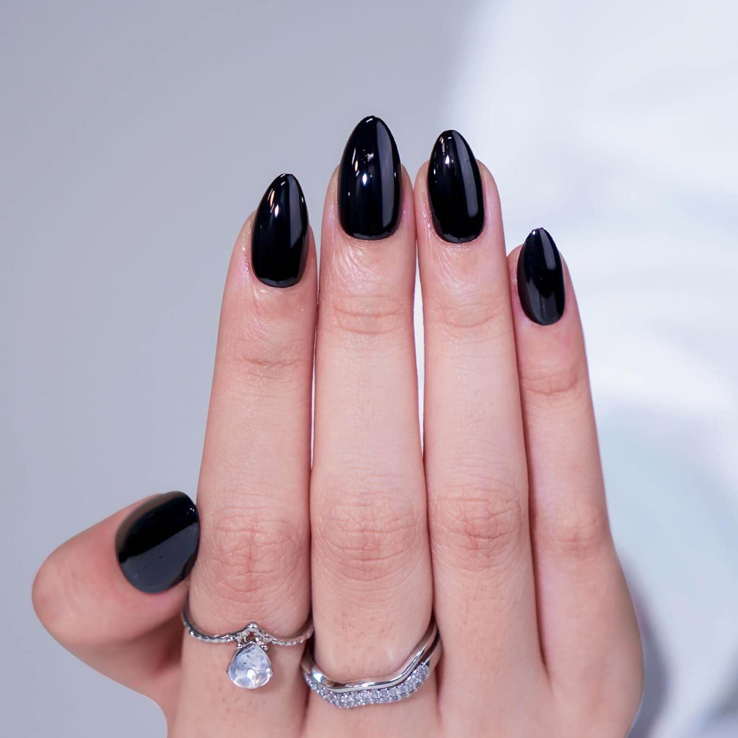 KAELY PRESS ON NAILS BLACK