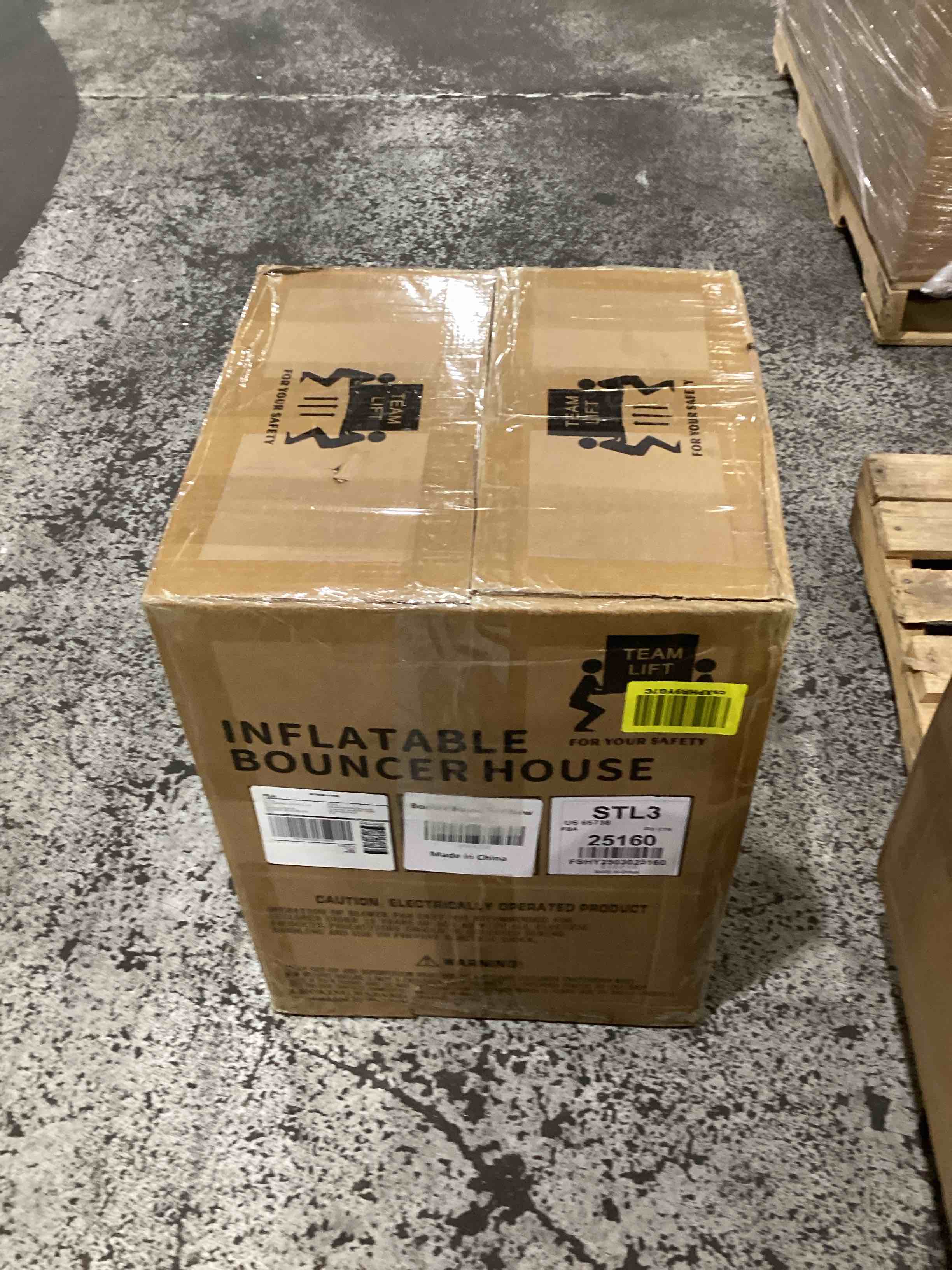 https://s3.amazonaws.com/lotting-images-prod/bidfta/TEA1877279_1752608694321.jpeg