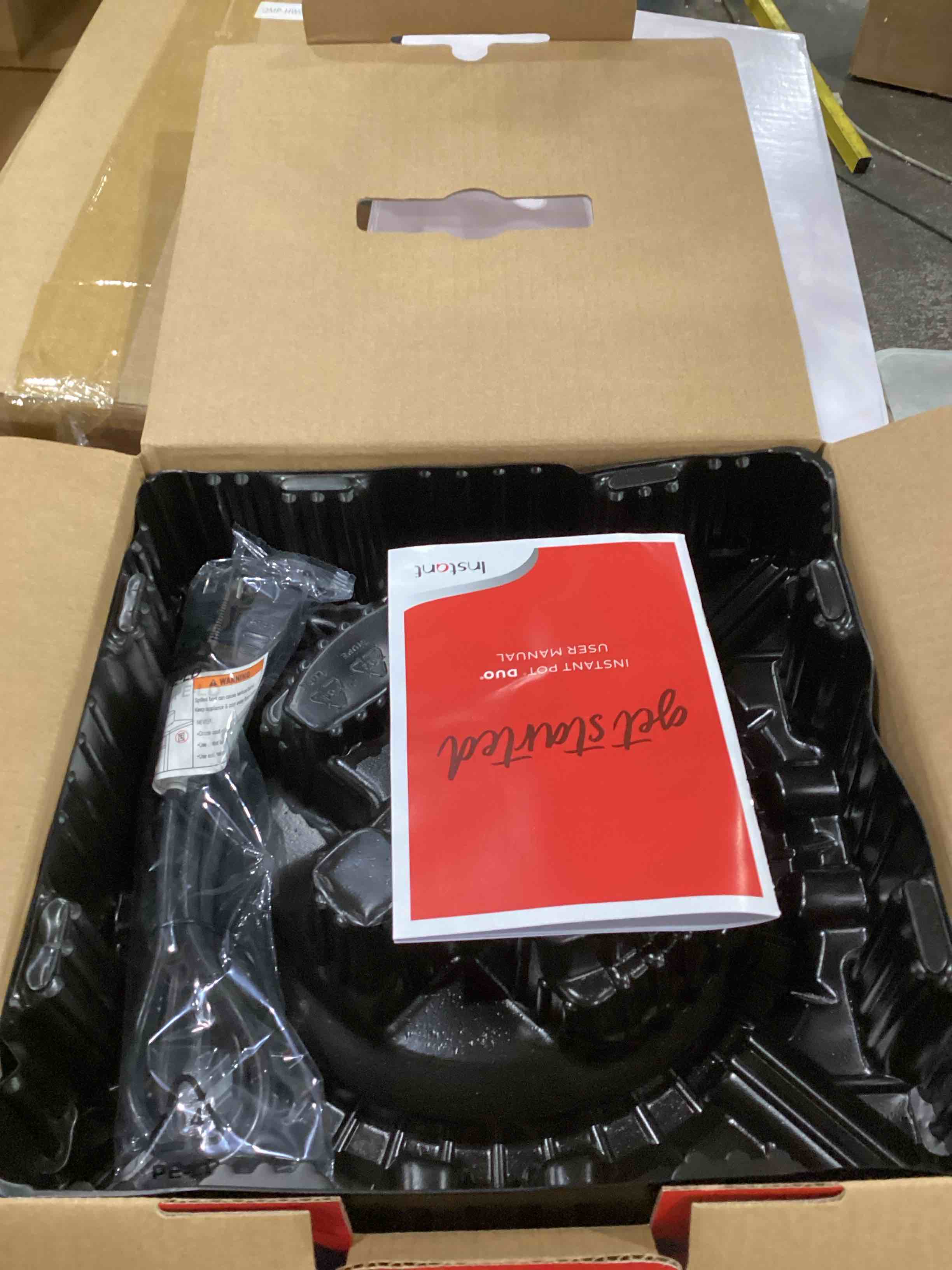 https://s3.amazonaws.com/lotting-images-prod/bidfta/TEA1877326_1752669458696.jpeg