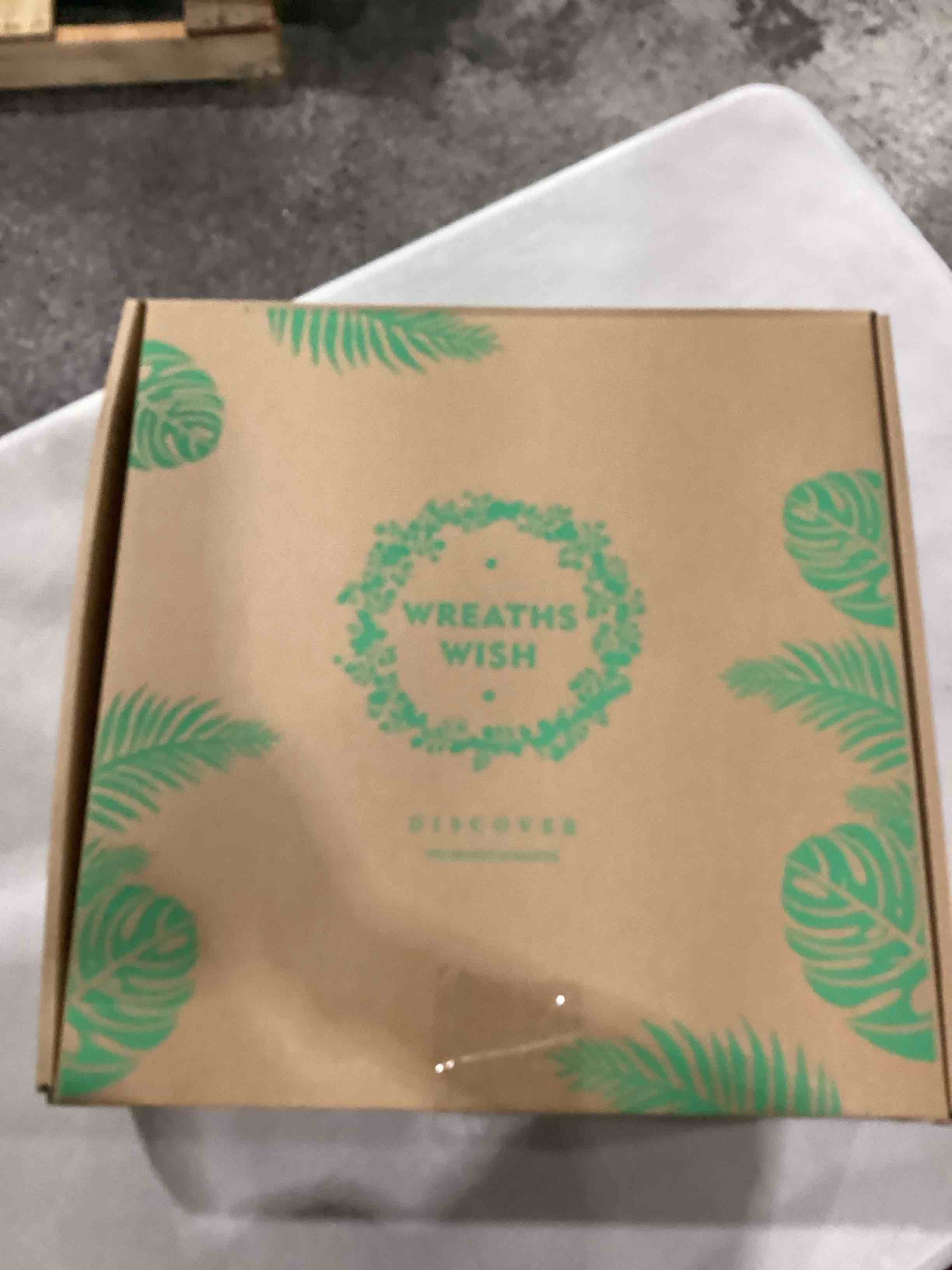 https://s3.amazonaws.com/lotting-images-prod/bidfta/TEA1877421_1752681626501.jpeg