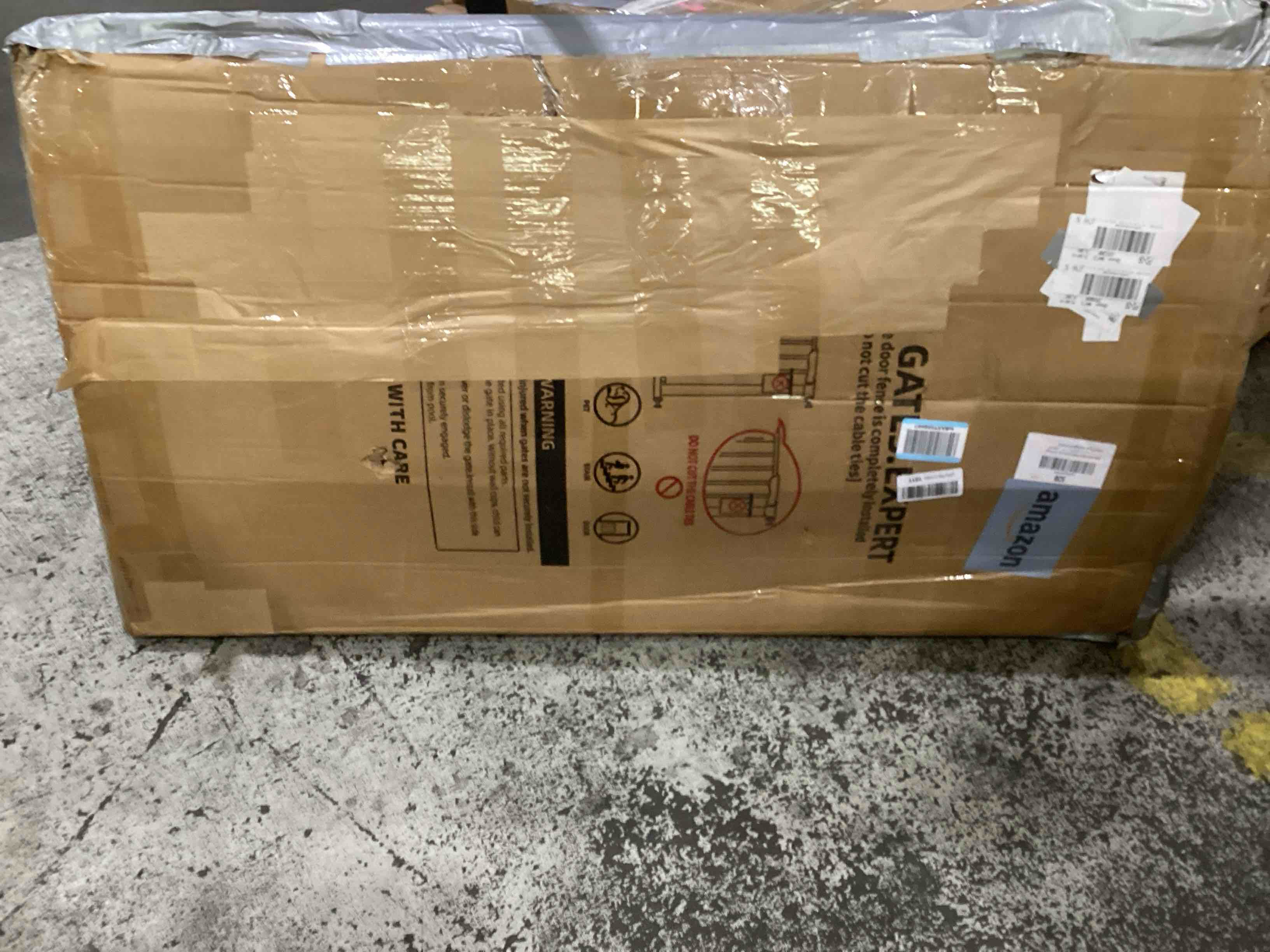 https://s3.amazonaws.com/lotting-images-prod/bidfta/TEA1877672_1752860771635.jpeg