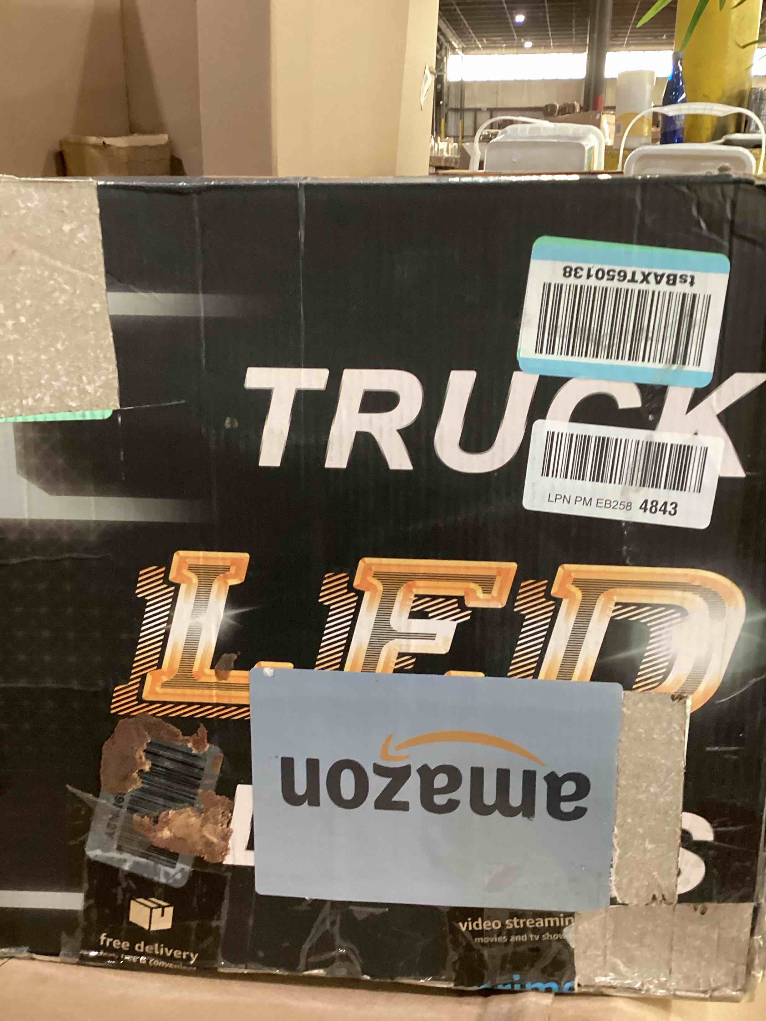 https://s3.amazonaws.com/lotting-images-prod/bidfta/TEA1877697_1752867987374.jpeg