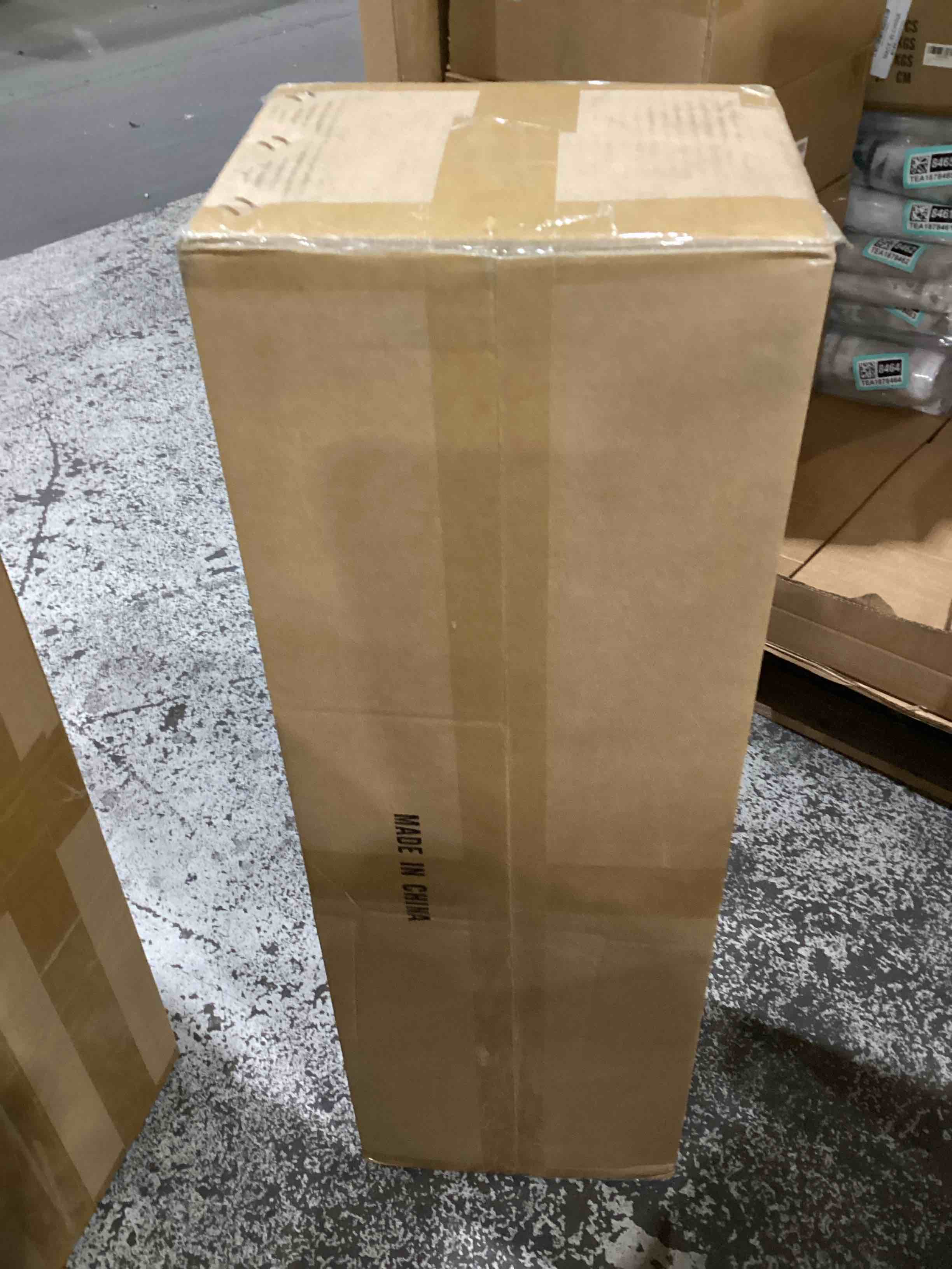 https://s3.amazonaws.com/lotting-images-prod/bidfta/TEA1878487_1753368641817.jpeg