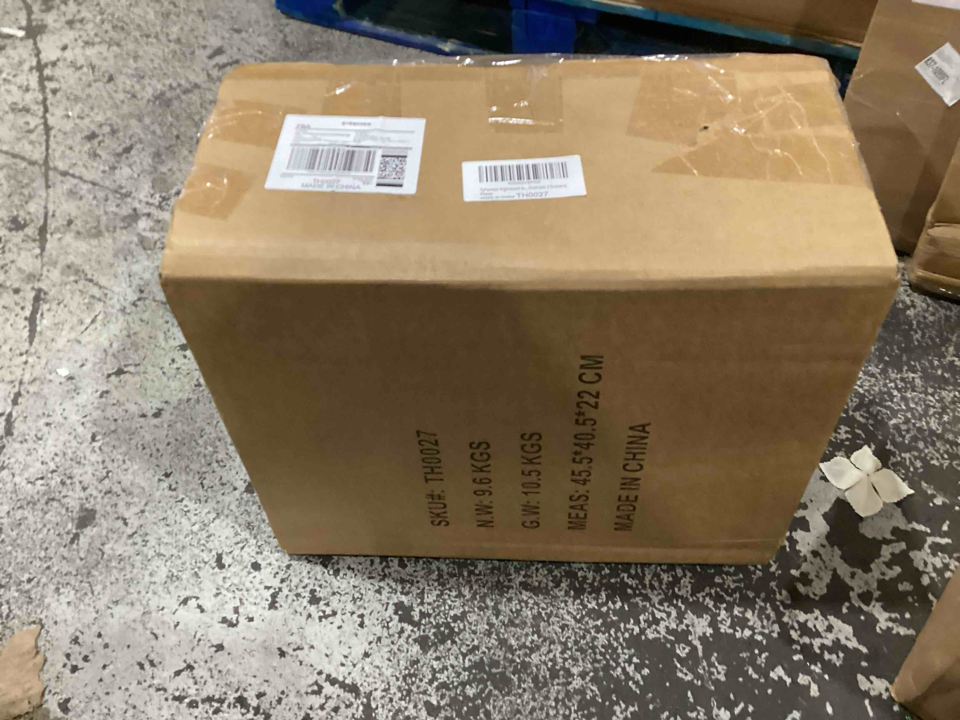 https://s3.amazonaws.com/lotting-images-prod/bidfta/TEA1878584_1753467497277.jpeg