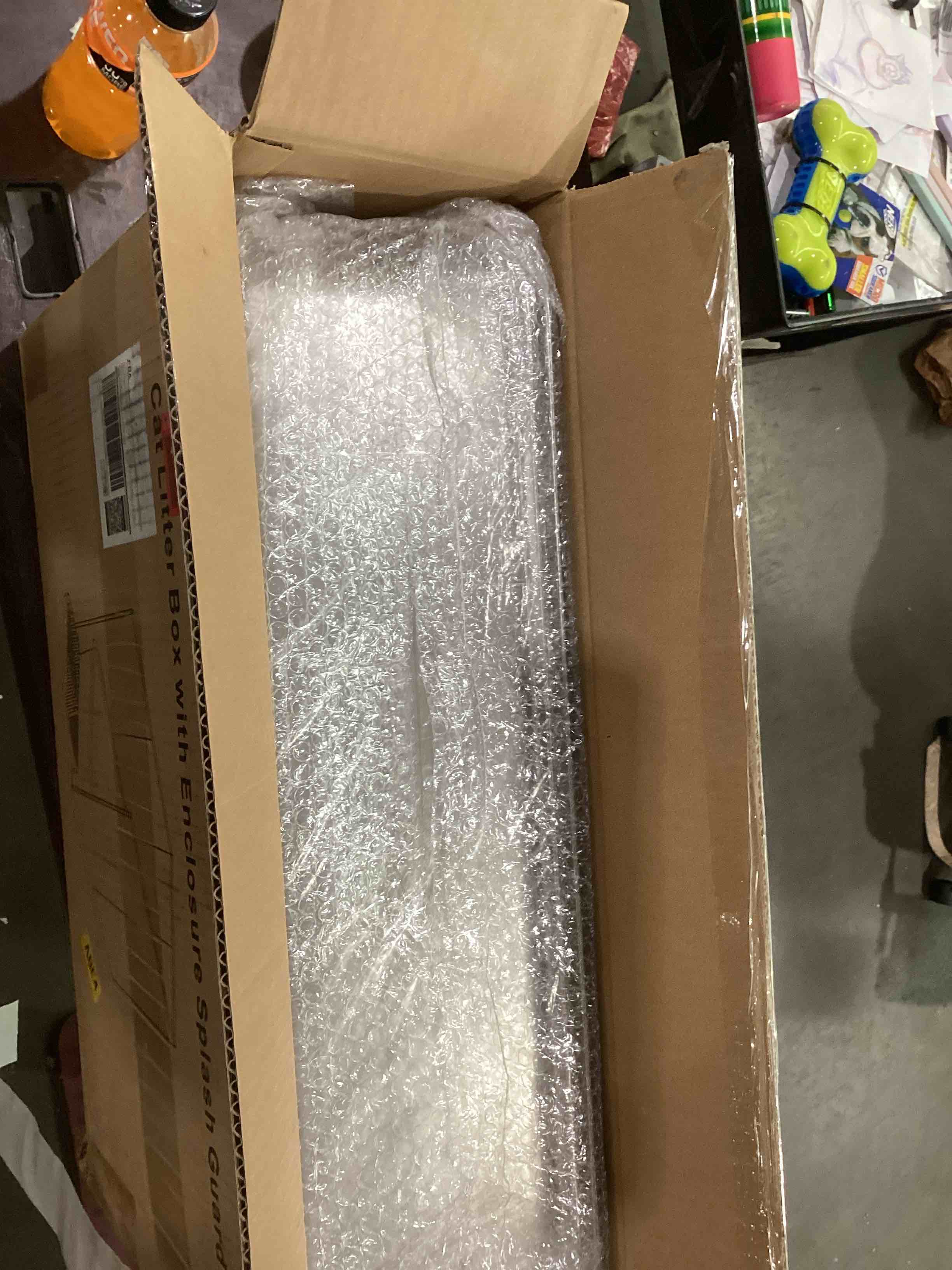 https://s3.amazonaws.com/lotting-images-prod/bidfta/TEA1879251_1744137171350.jpeg