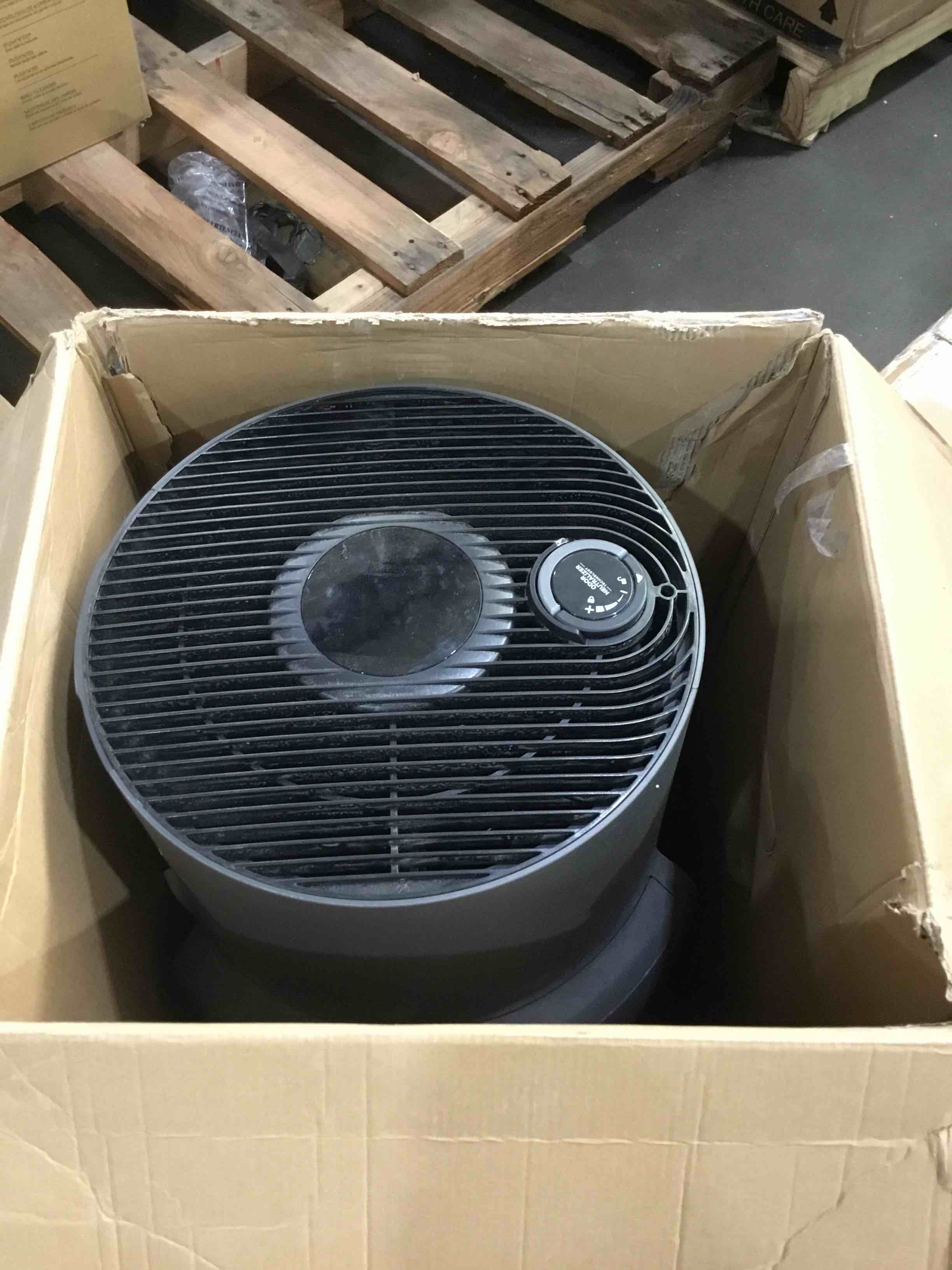 https://s3.amazonaws.com/lotting-images-prod/bidfta/TEA1880409_1746208963013.jpeg