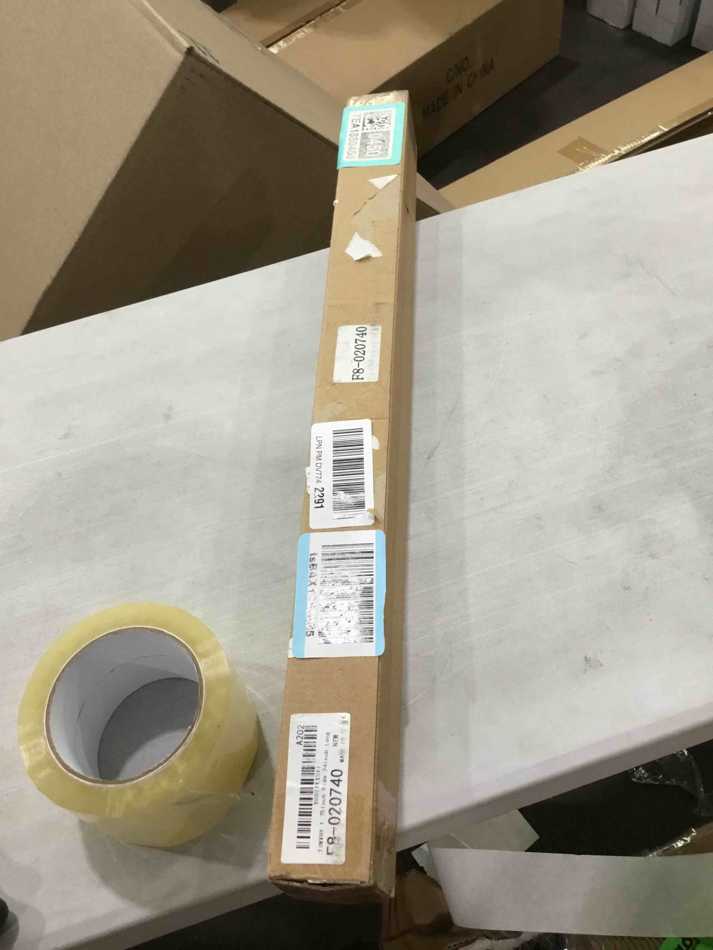 https://s3.amazonaws.com/lotting-images-prod/bidfta/TEA1880450_1746467015915.jpeg