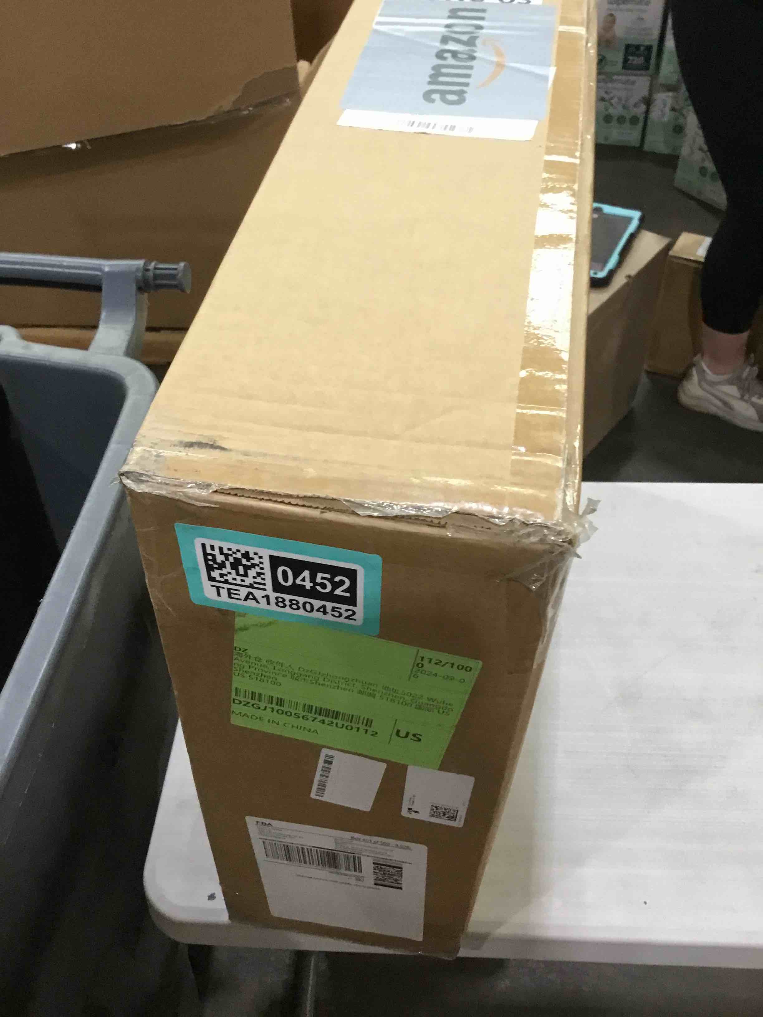 https://s3.amazonaws.com/lotting-images-prod/bidfta/TEA1880452_1746467166868.jpeg