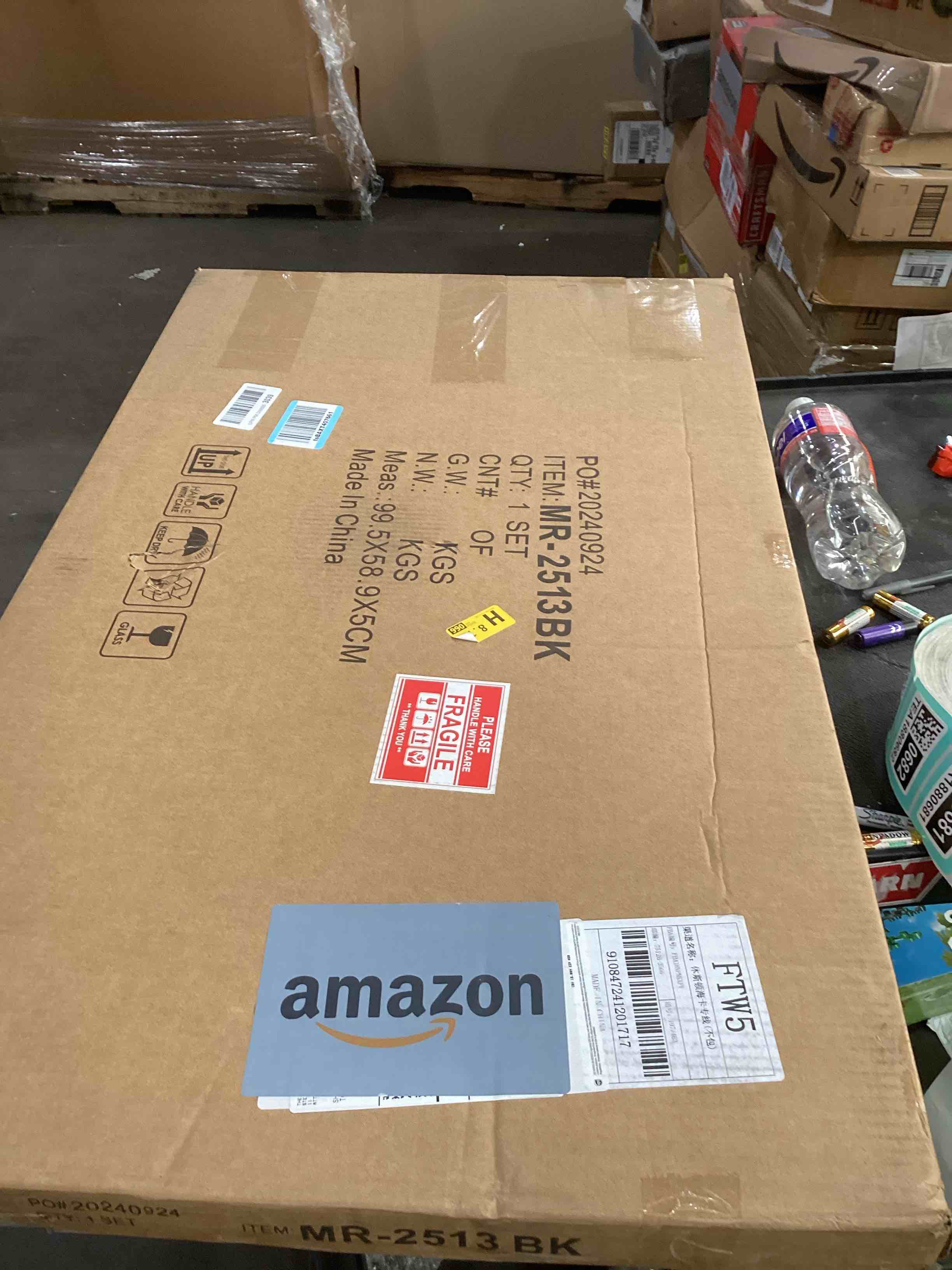 https://s3.amazonaws.com/lotting-images-prod/bidfta/TEA1880676_1746655100697.jpeg