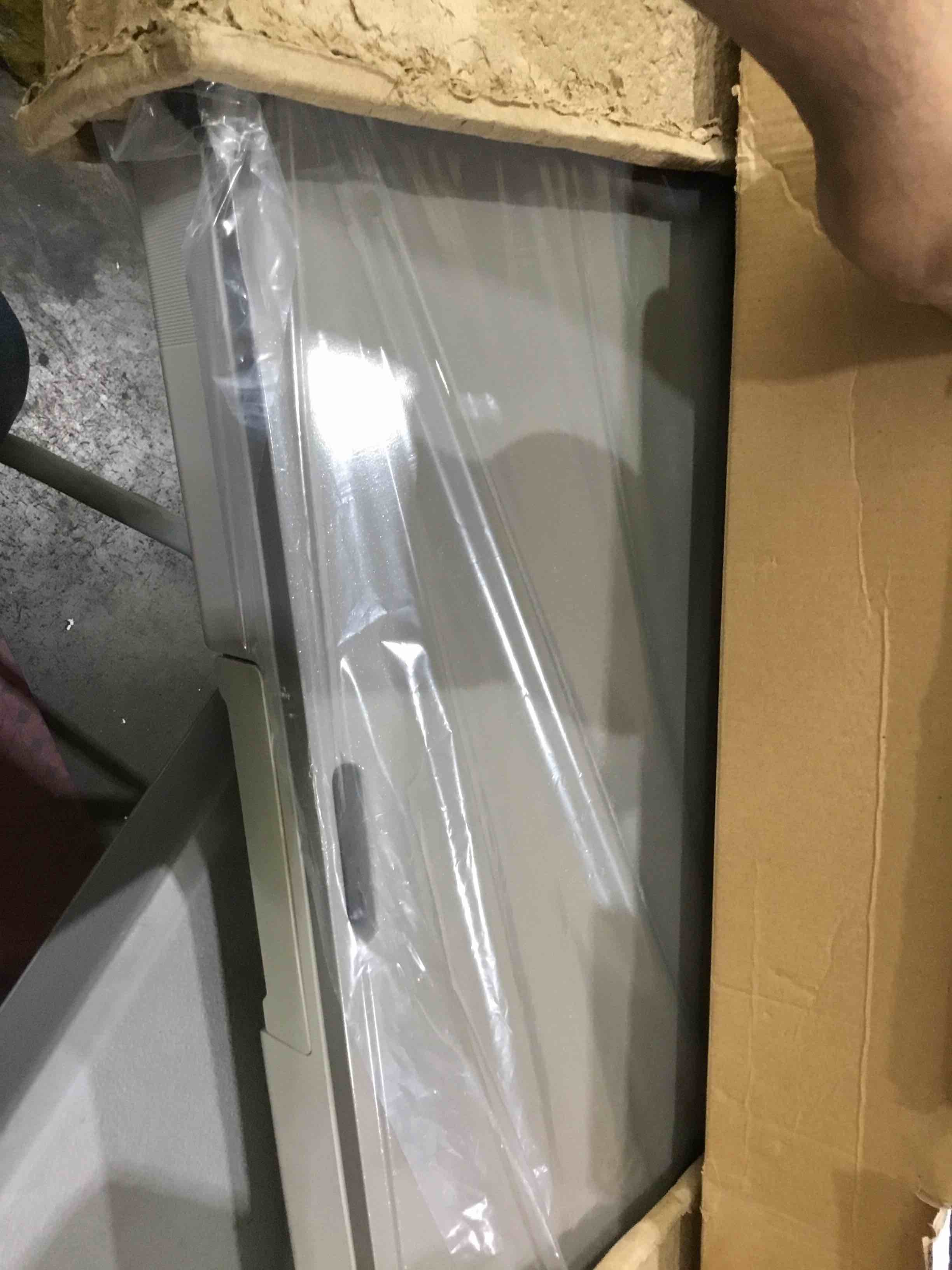 https://s3.amazonaws.com/lotting-images-prod/bidfta/TEA1881158_1748539059359.jpeg