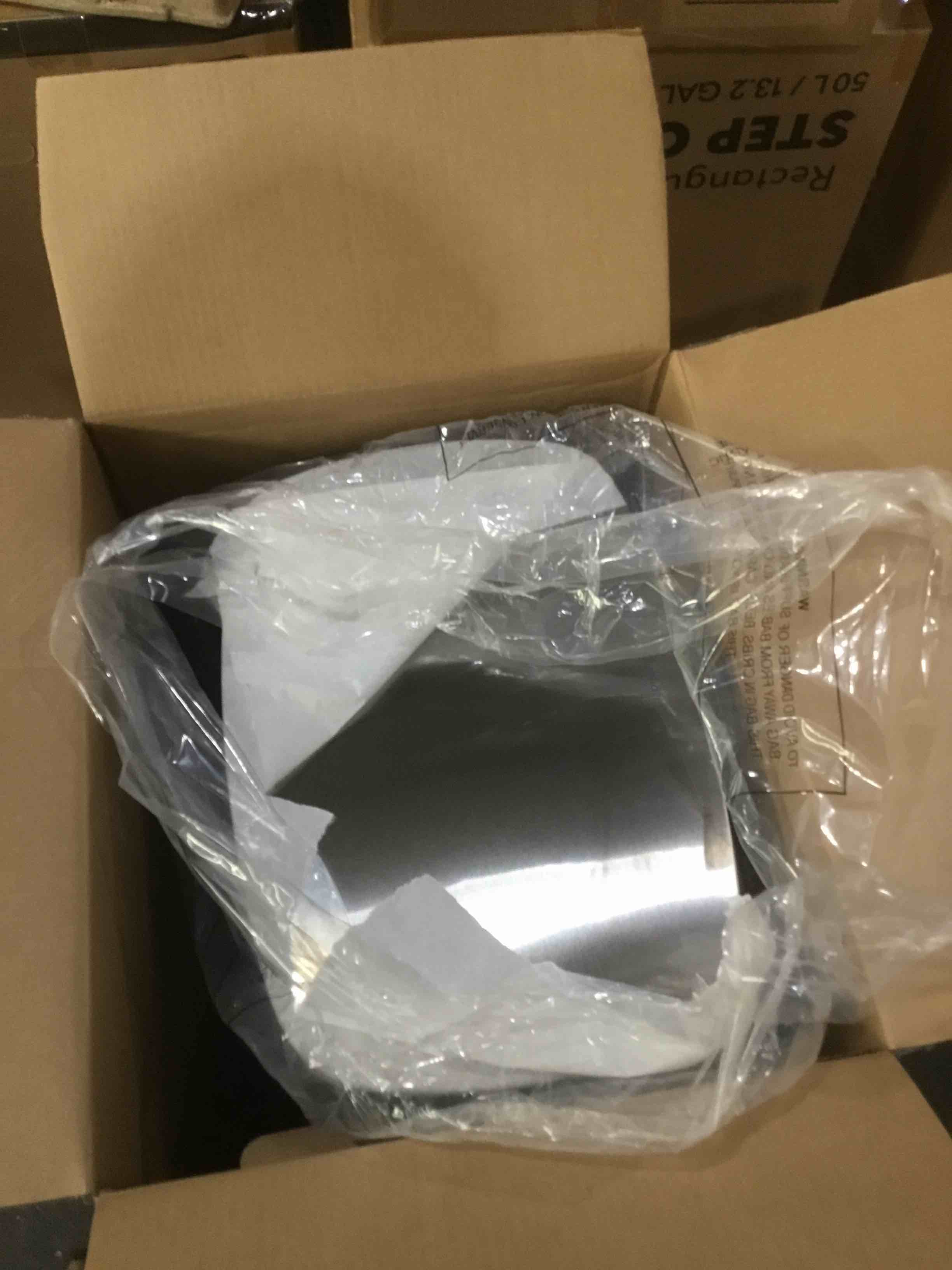 https://s3.amazonaws.com/lotting-images-prod/bidfta/TEA1881860_1749496205773.jpeg