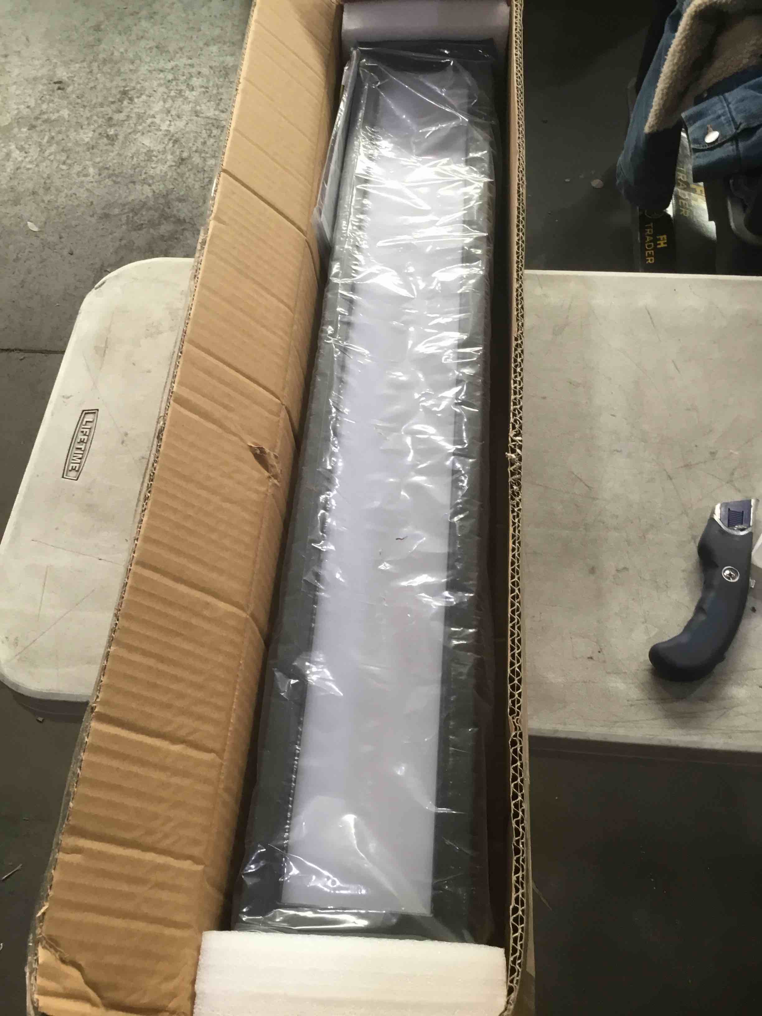 https://s3.amazonaws.com/lotting-images-prod/bidfta/TEA1881993_1749591639928.jpeg
