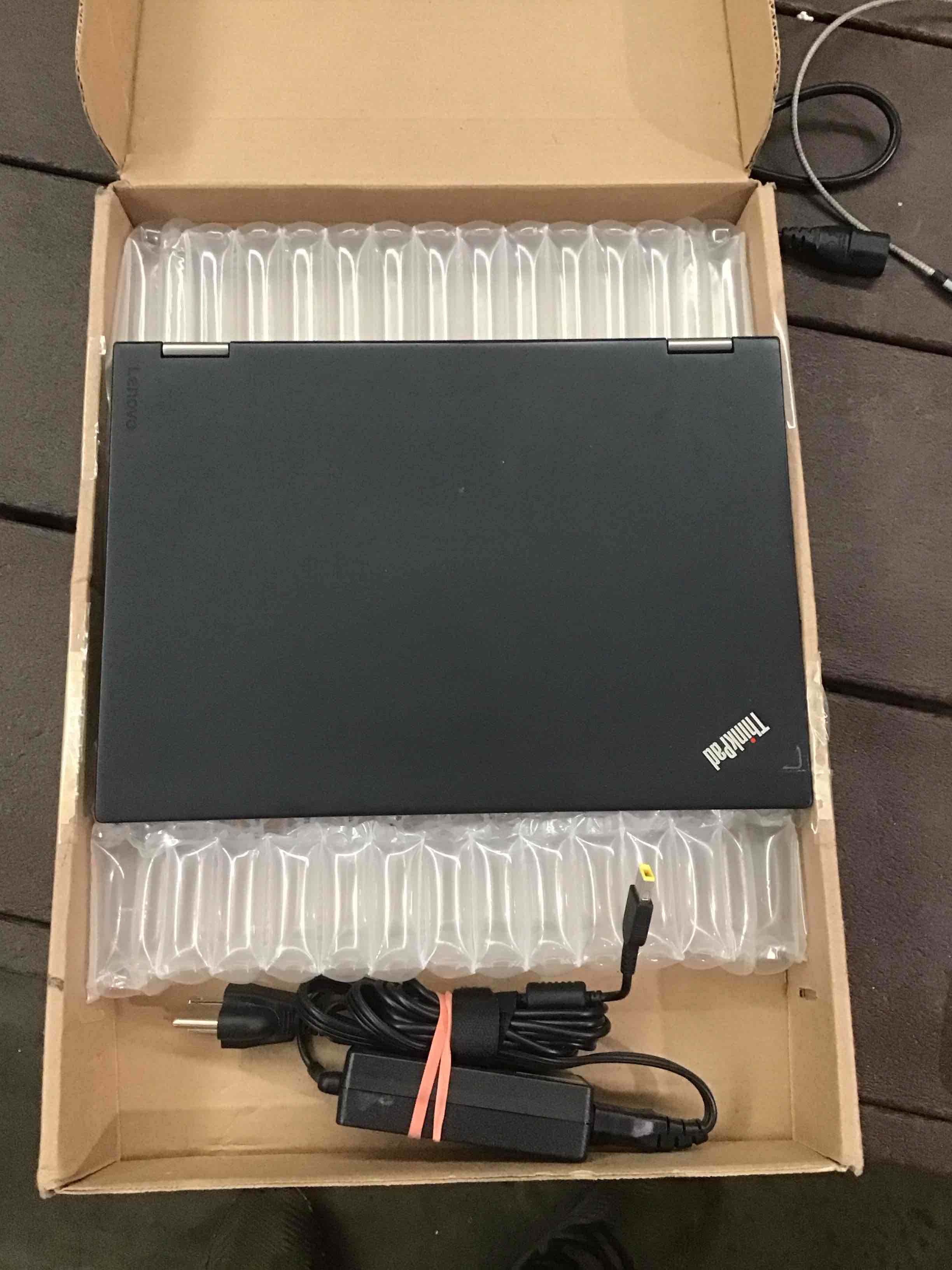 https://s3.amazonaws.com/lotting-images-prod/bidfta/TEA1882348_1750947694808.jpeg