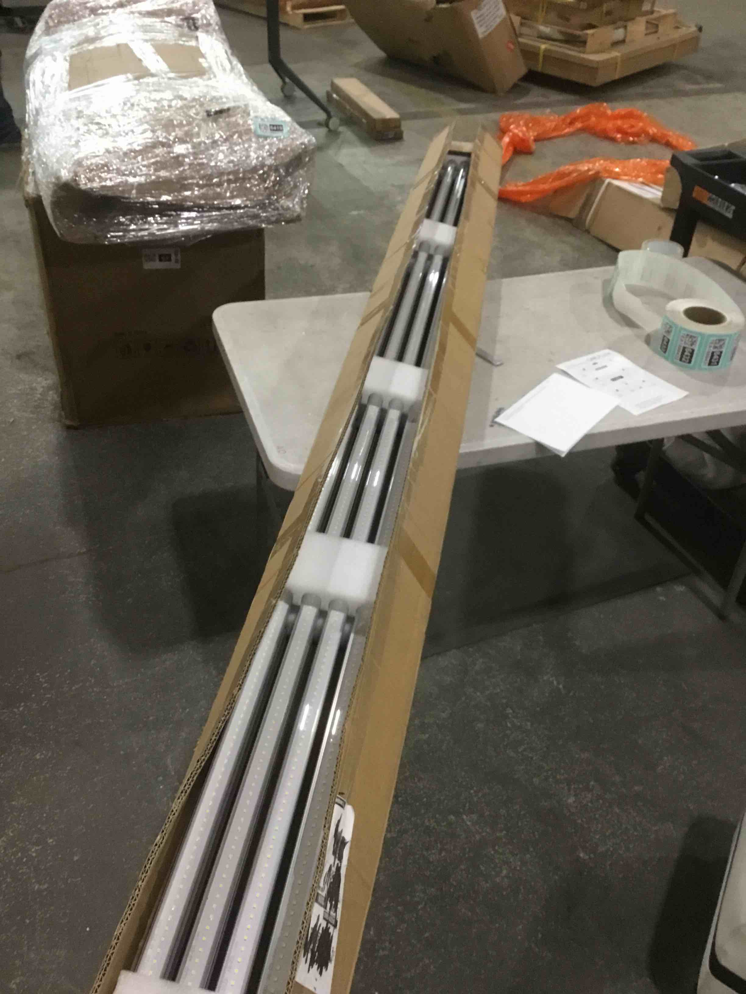 T8 8ft LED Bulbs, F96T12 Led Replacement 8 Foot Led Lights, 6000K 40W 4800LM (100W 8' Fluorescent Equivalent),Single Pin FA8 Base, 110V 120V 277V Input, Clear Cover (10 Pack)