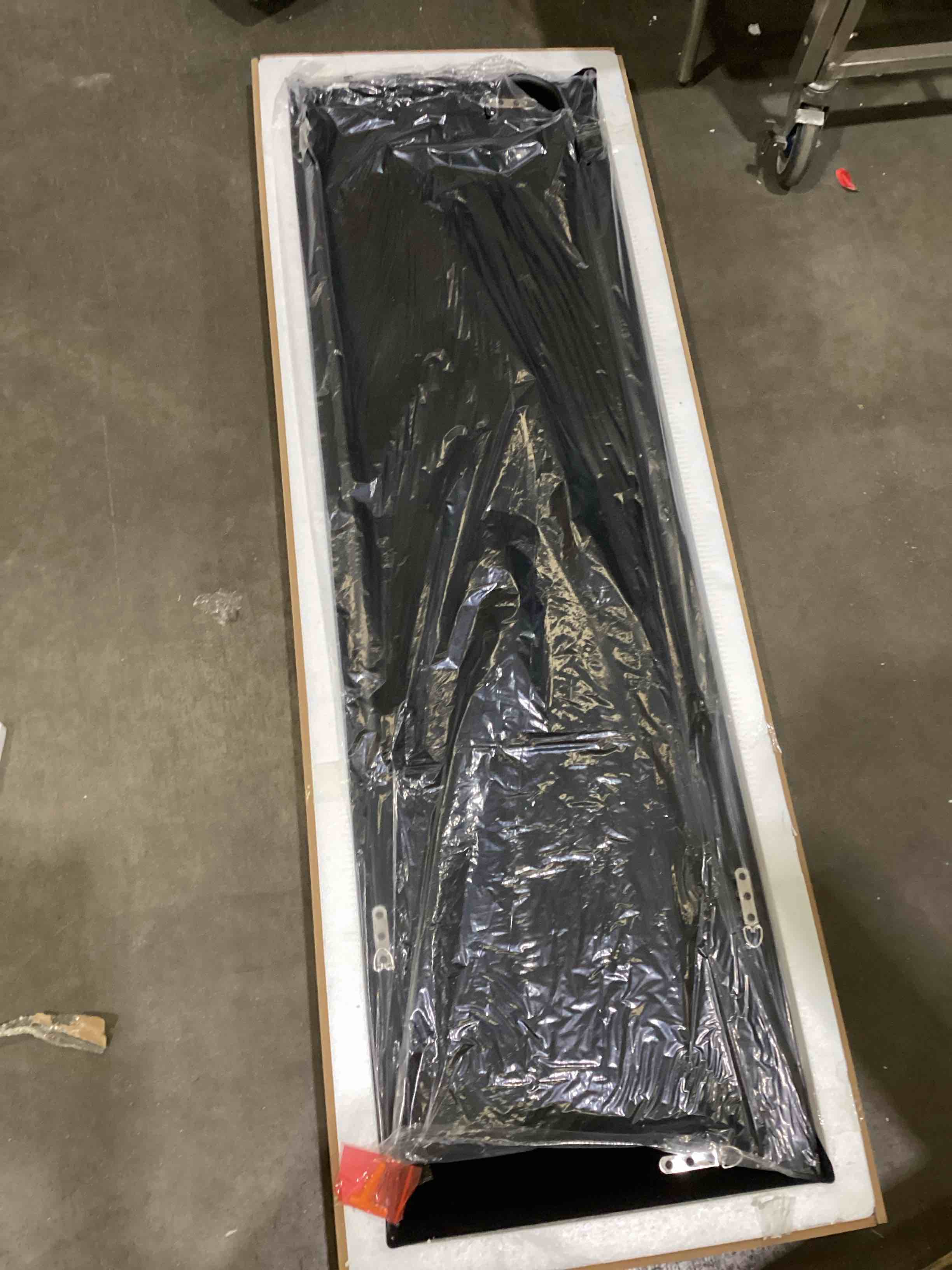 full length floor mirror item no. goz2882-3 size 161.5 x 8.5 x 57.5cm