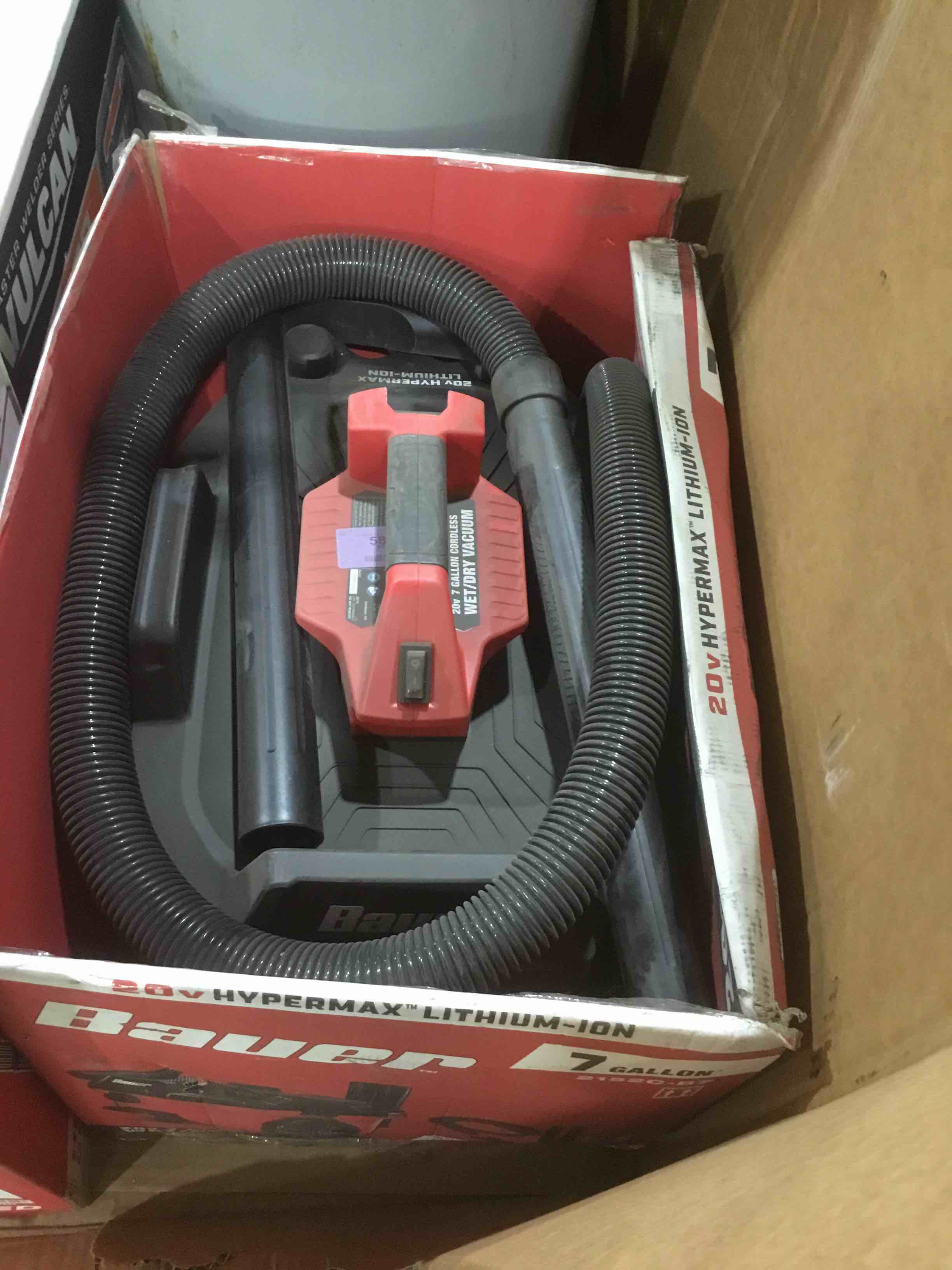 Bauer cordless 7 gal wet dry vacuum (not tested)