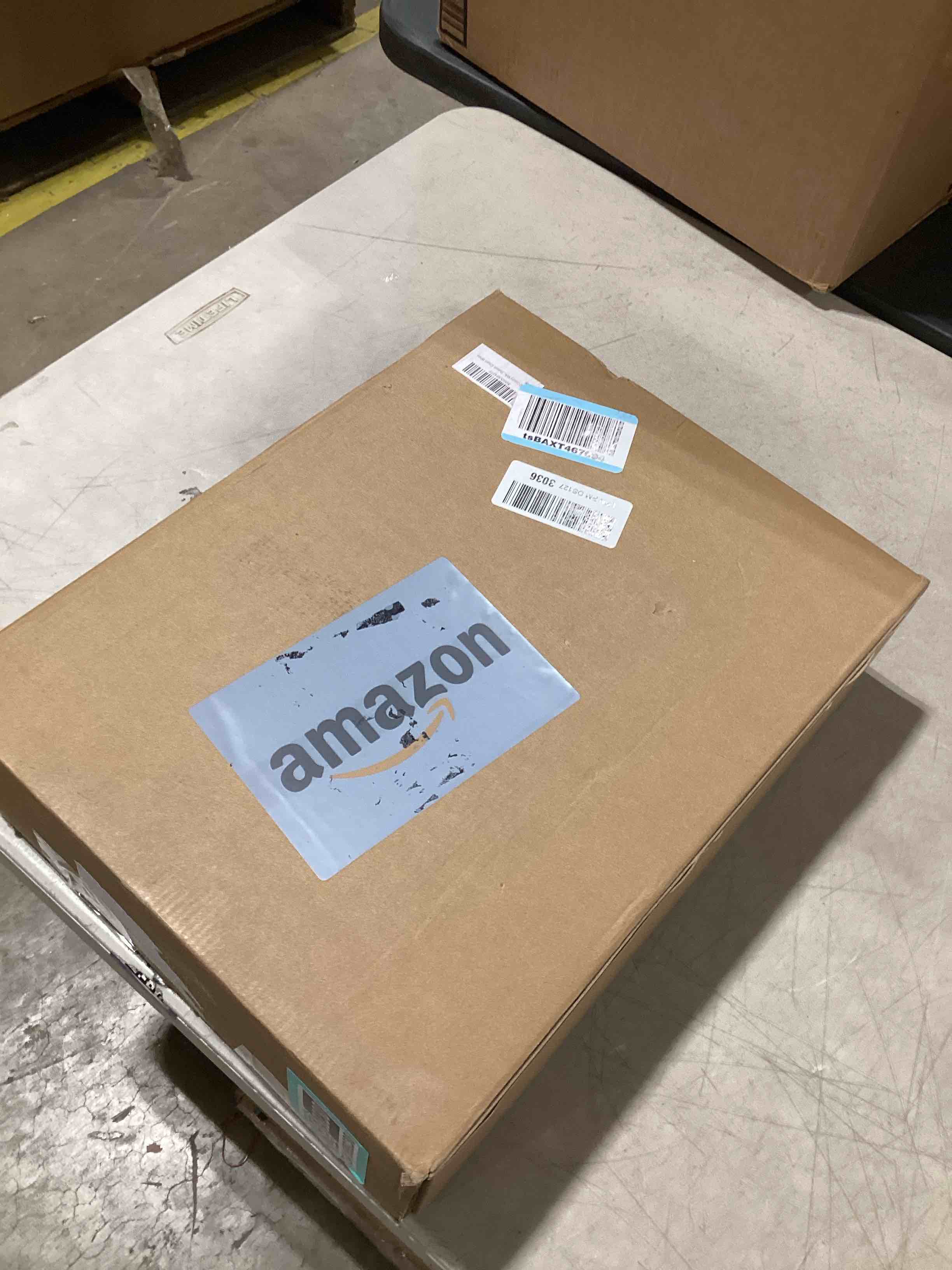https://s3.amazonaws.com/lotting-images-prod/bidfta/TEA1889230_1742493720156.jpeg