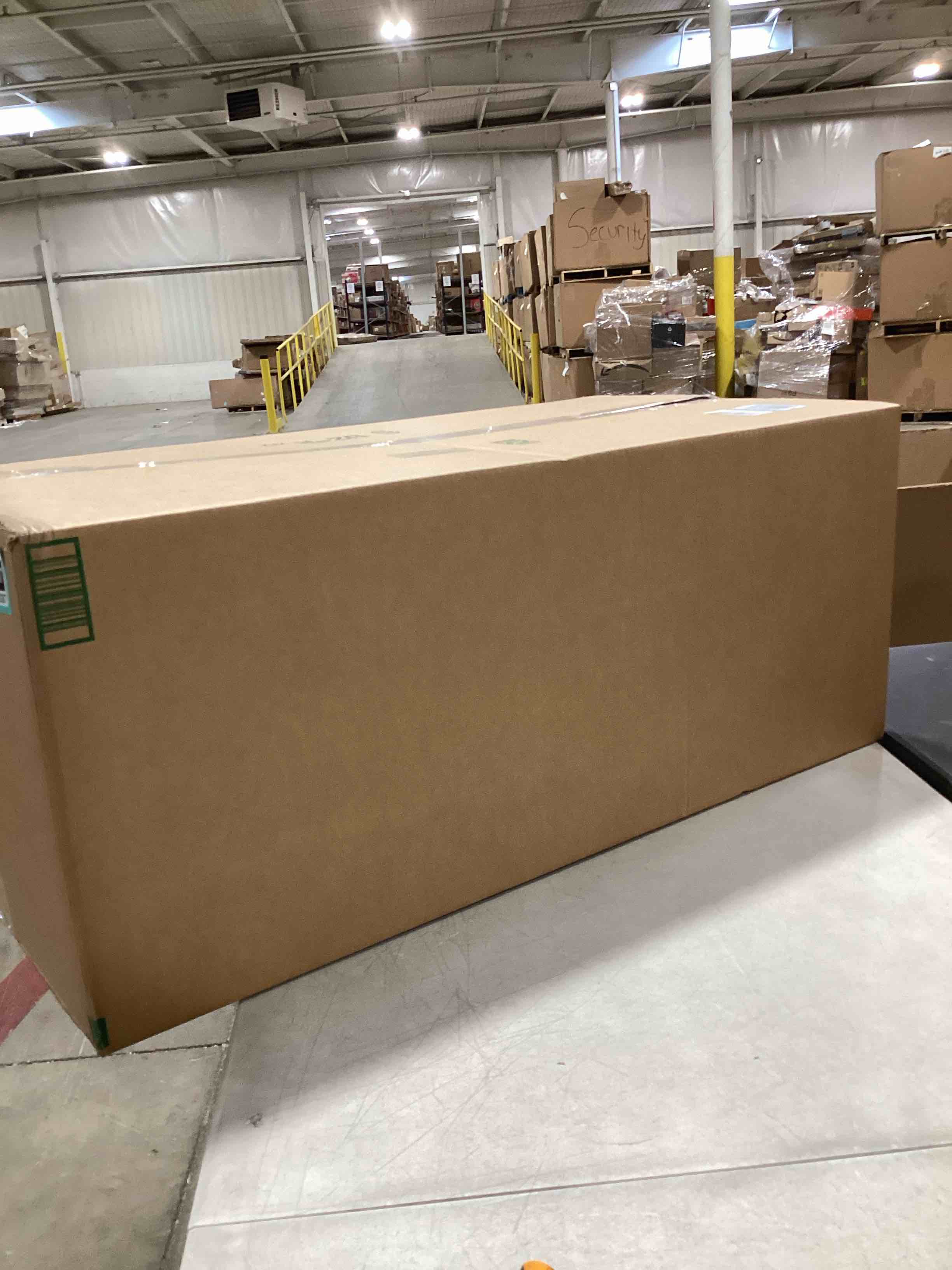 https://s3.amazonaws.com/lotting-images-prod/bidfta/TEA1889287_1742496185925.jpeg