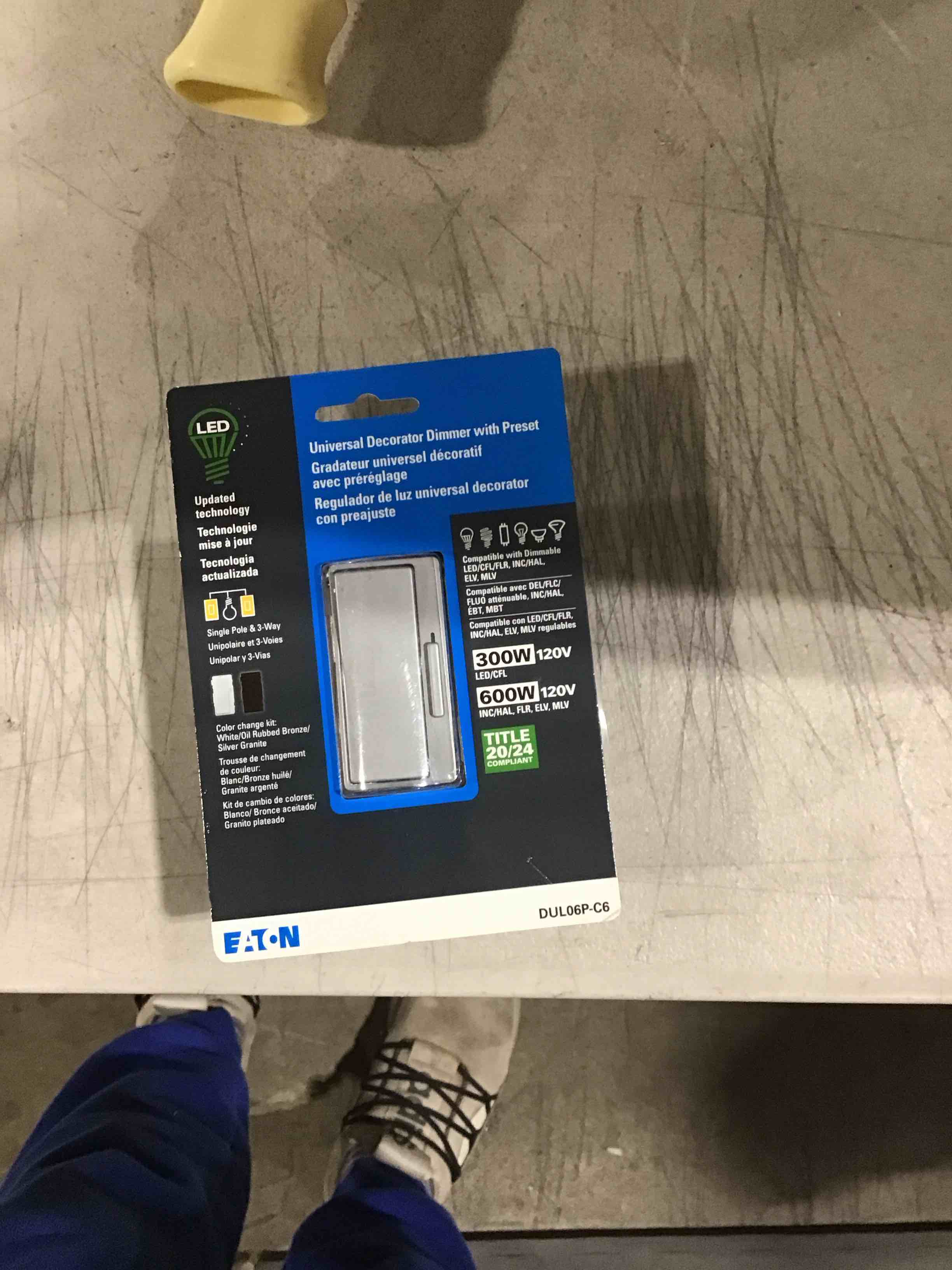 https://s3.amazonaws.com/lotting-images-prod/bidfta/TEA1891710_1736188567347.jpeg