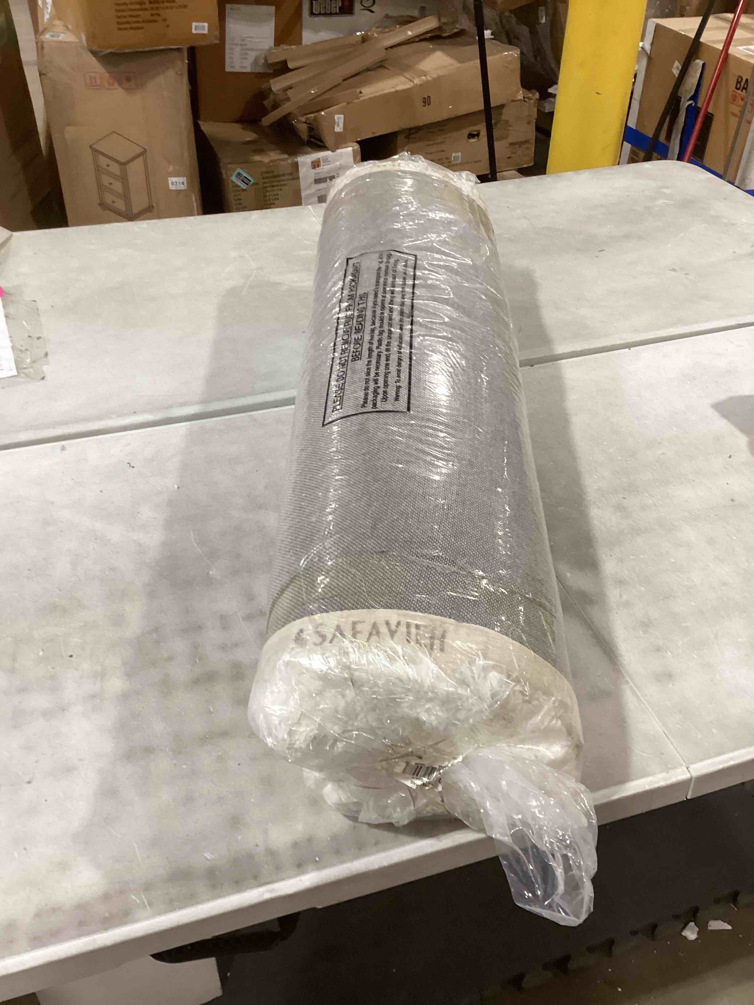 https://s3.amazonaws.com/lotting-images-prod/bidfta/TEA1892316_1737569991430.jpeg