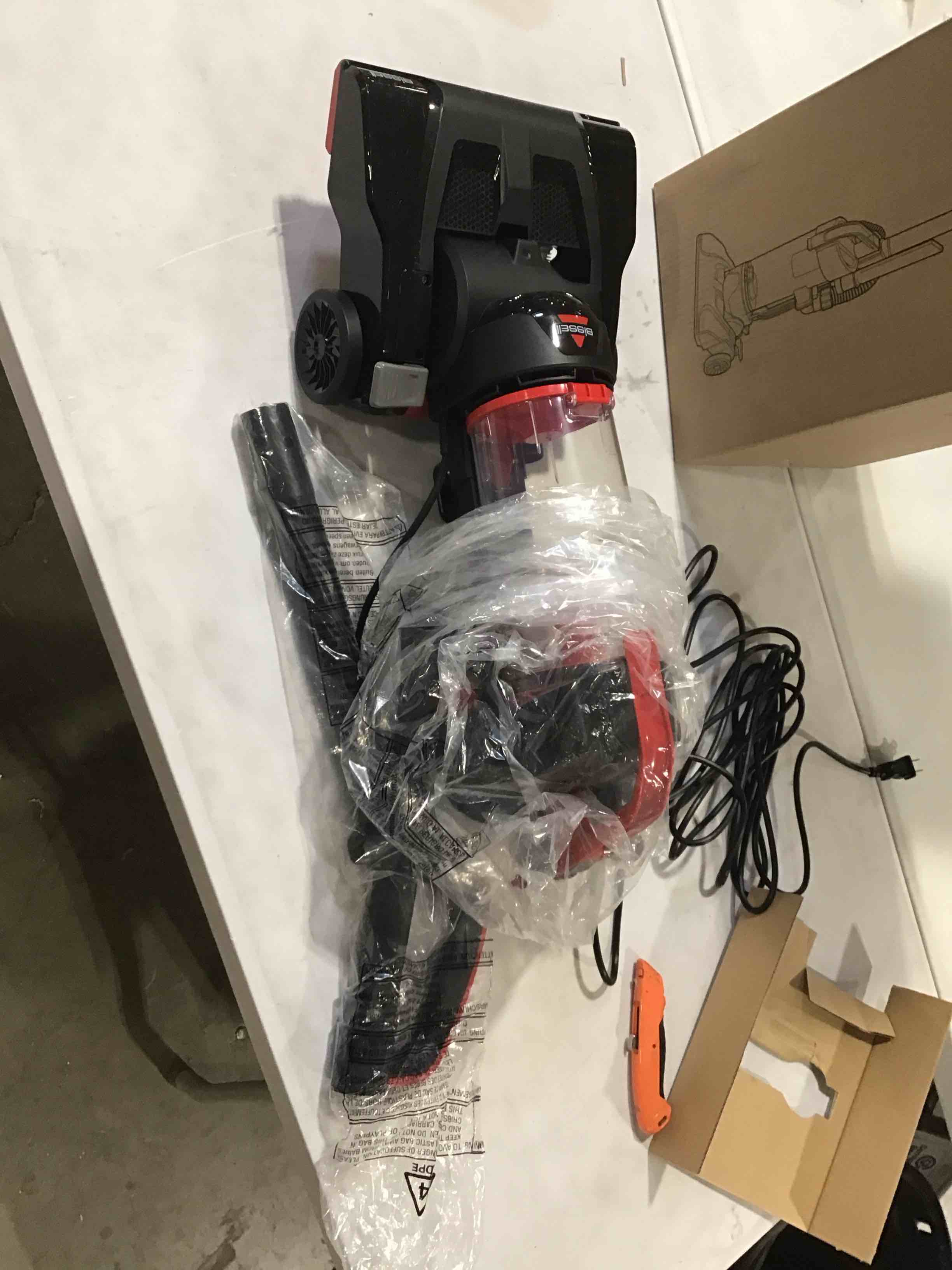 https://s3.amazonaws.com/lotting-images-prod/bidfta/TEA1894867_1739812804022.jpeg