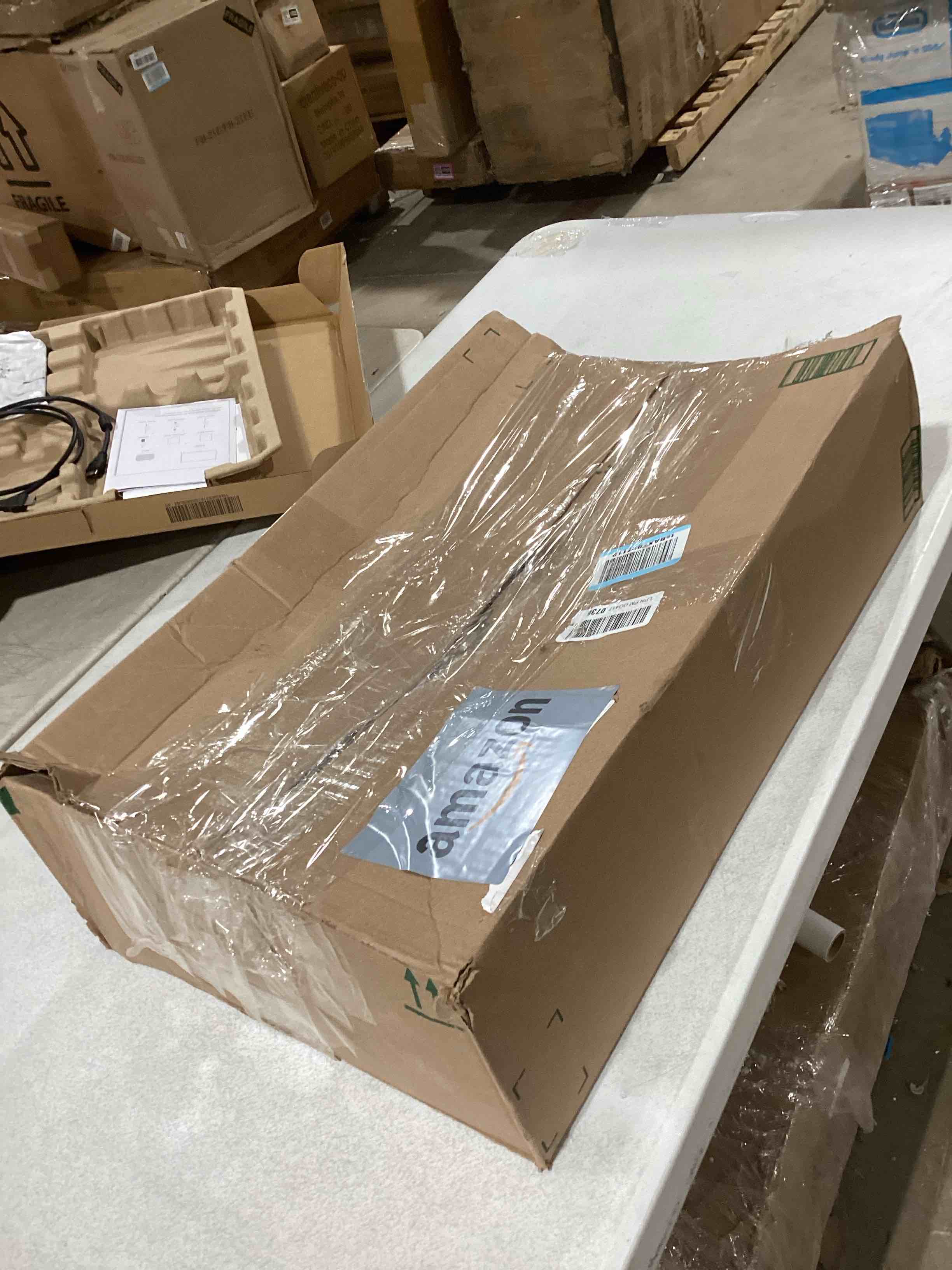 https://s3.amazonaws.com/lotting-images-prod/bidfta/TEA1896451_1742215140764.jpeg
